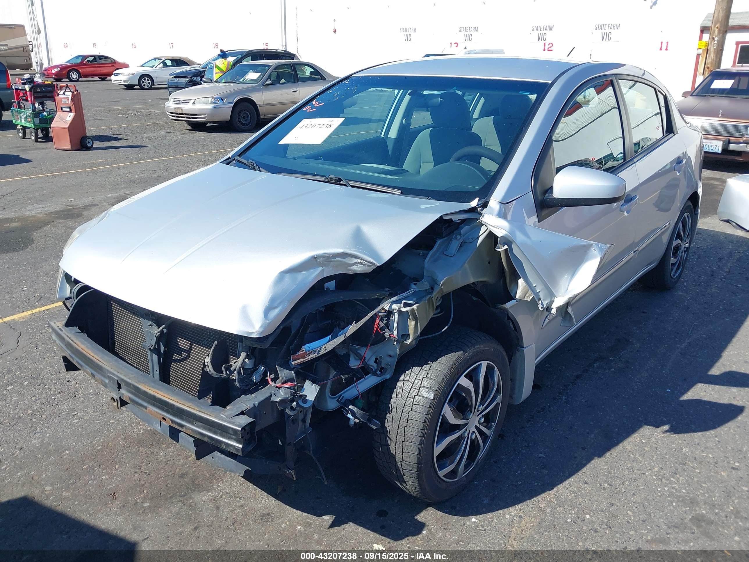 NISSAN SENTRA image 6