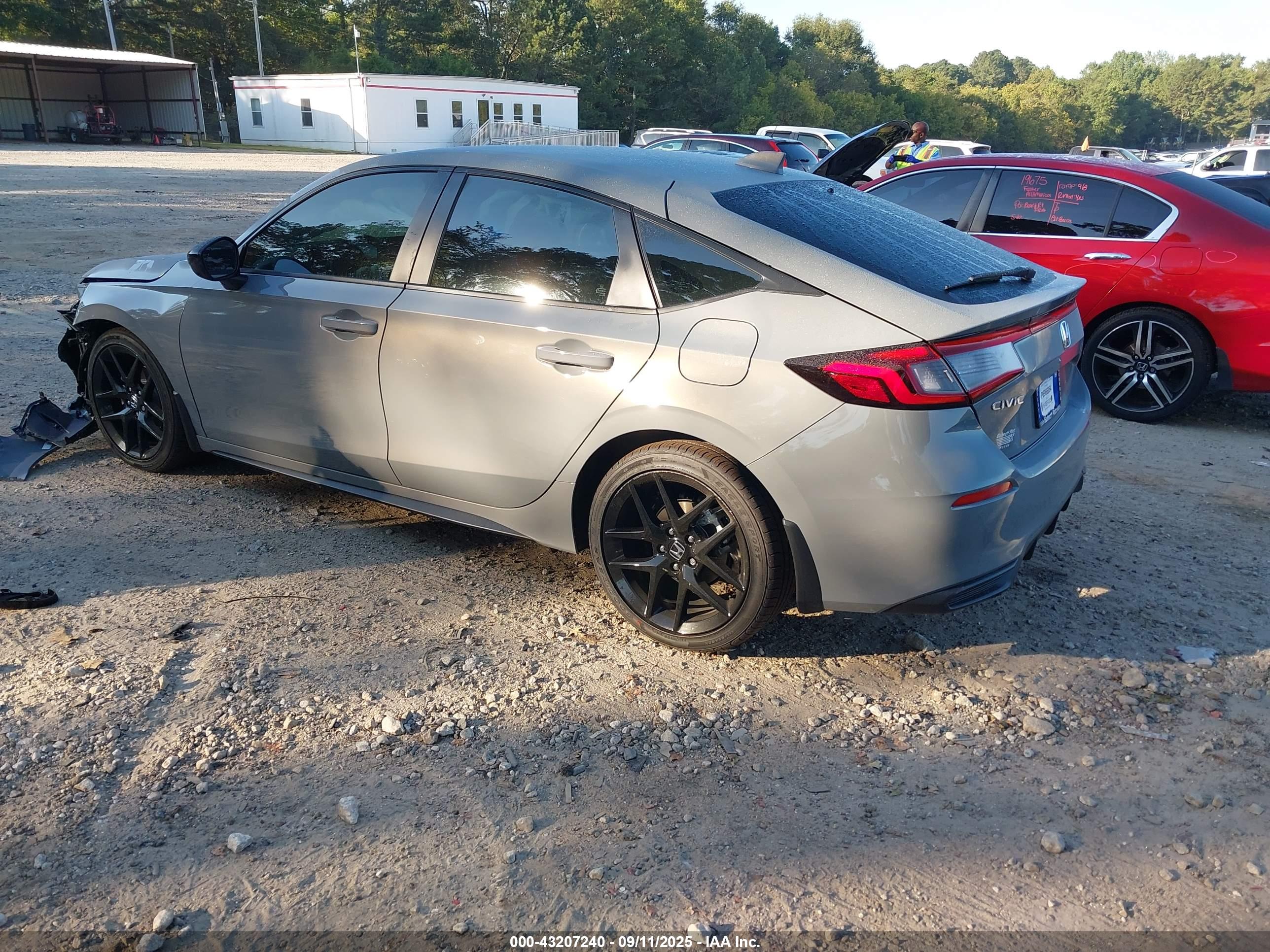 HONDA CIVIC image 3