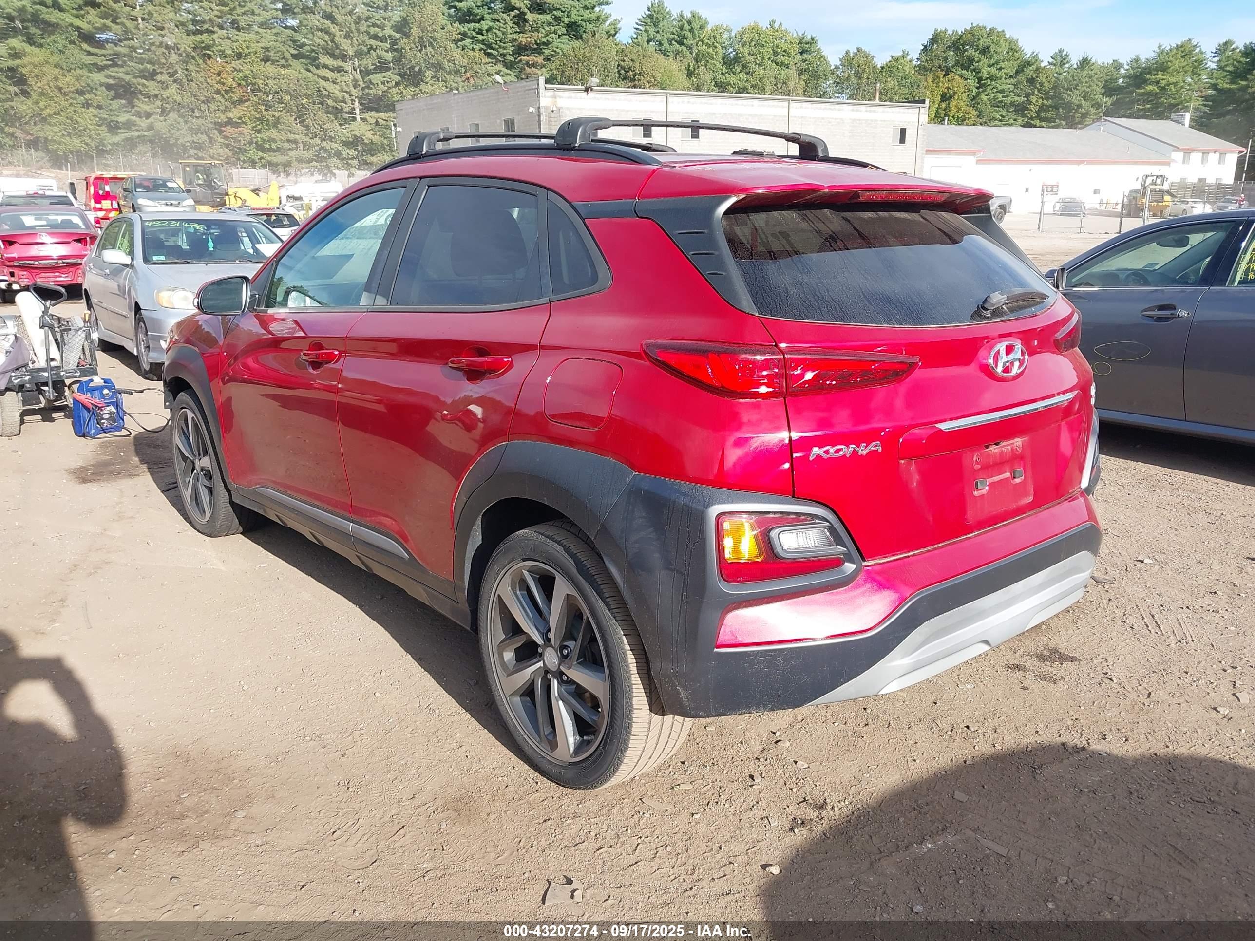 HYUNDAI KONA image 3