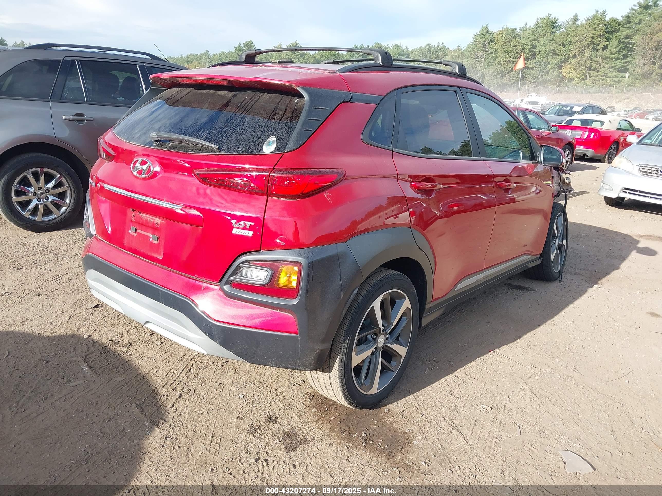 HYUNDAI KONA image 4