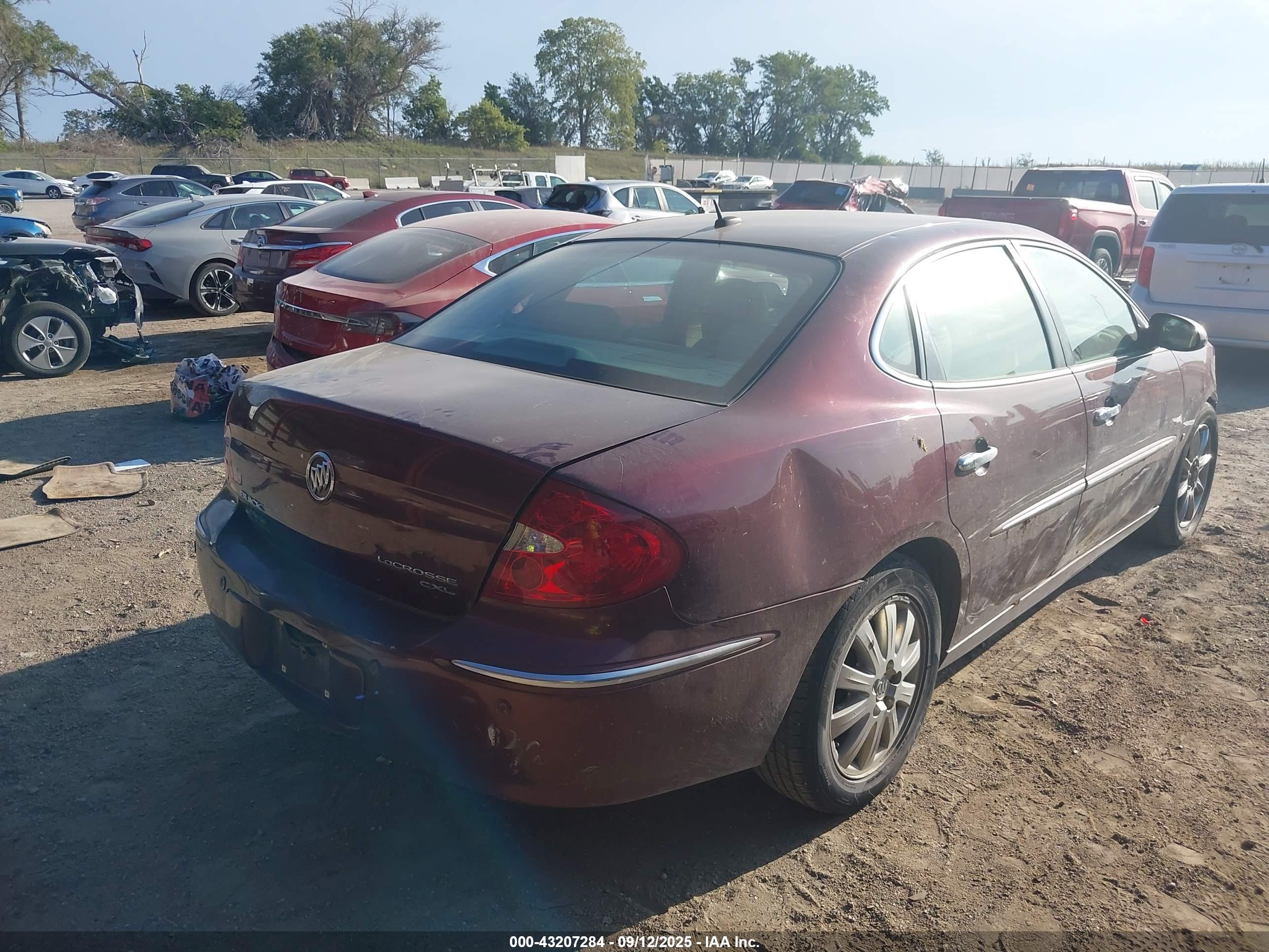 BUICK LACROSSE image 4