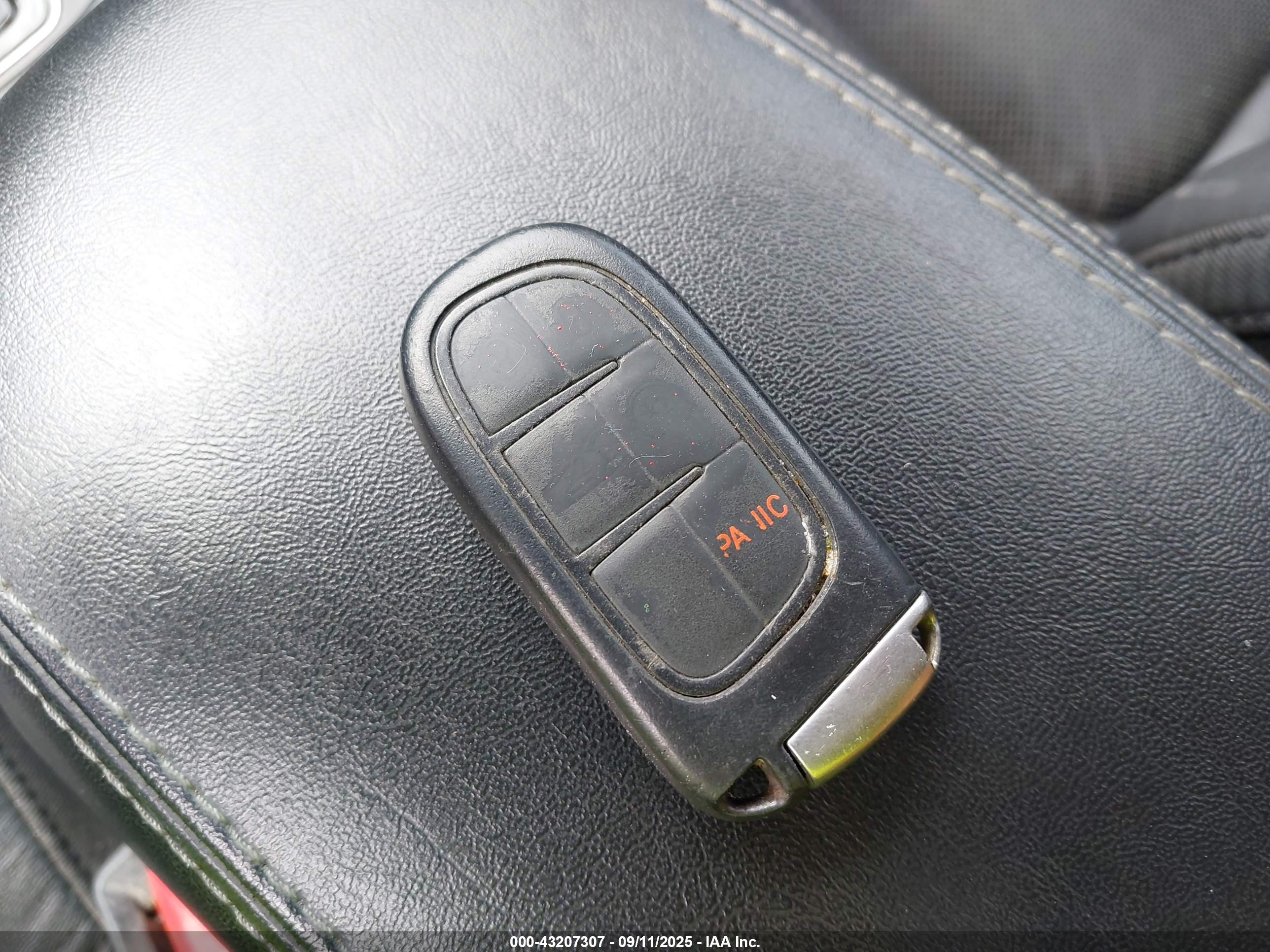 JEEP CHEROKEE image 11