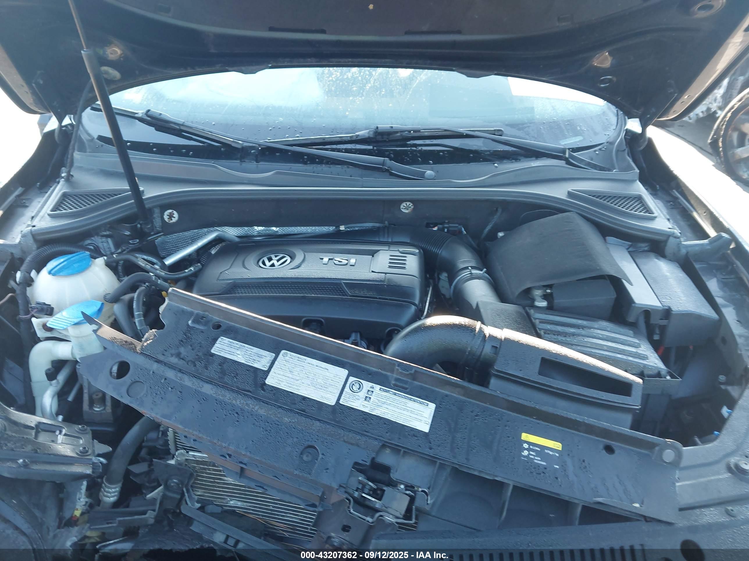 VOLKSWAGEN PASSAT image 10