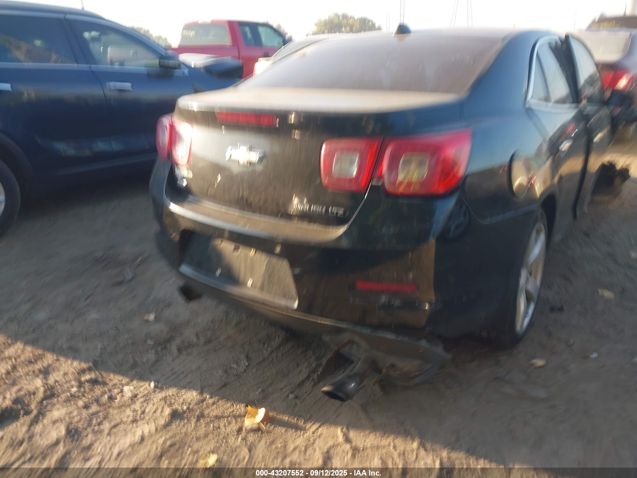 CHEVROLET MALIBU image 4