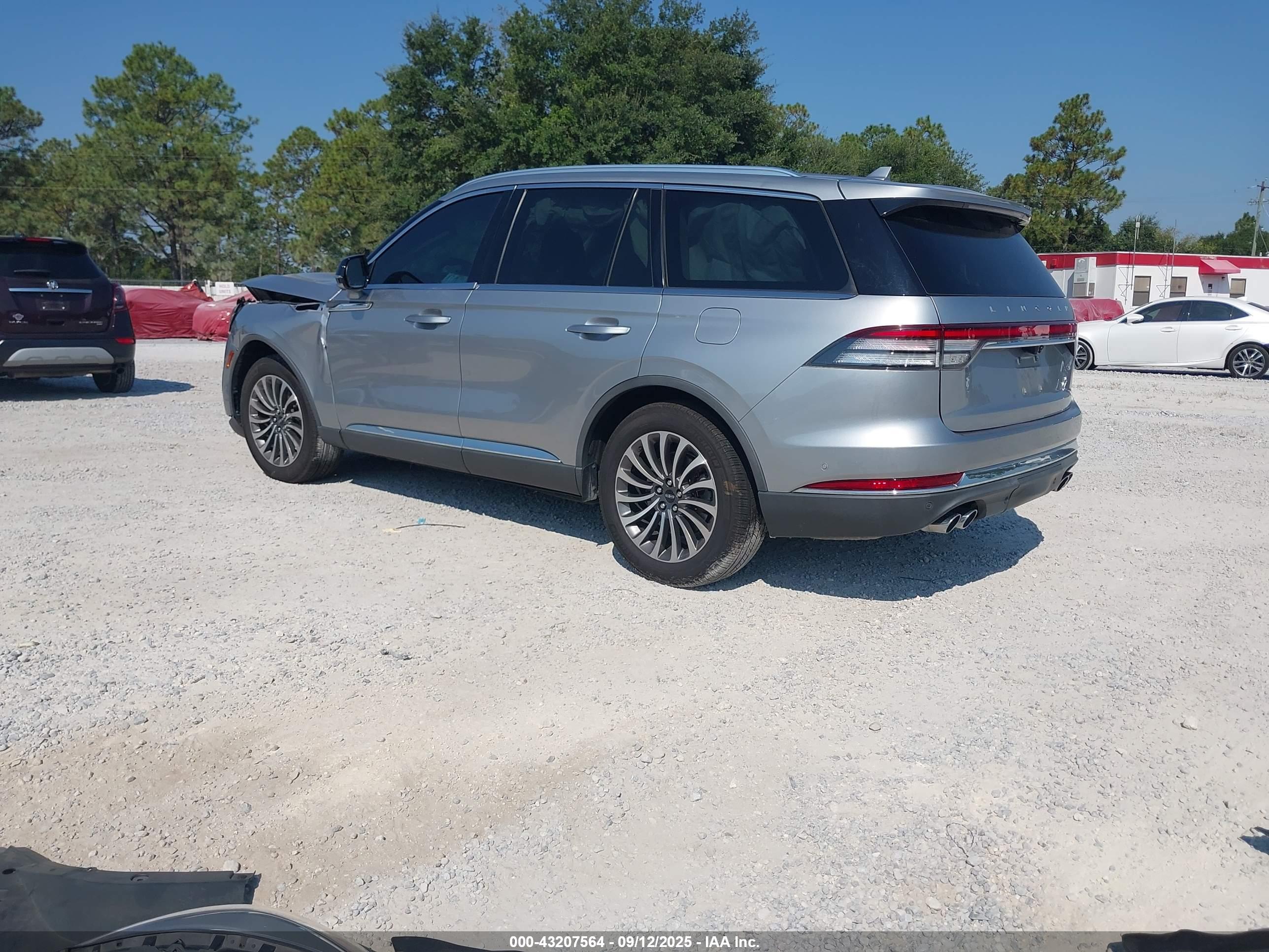 LINCOLN AVIATOR image 3