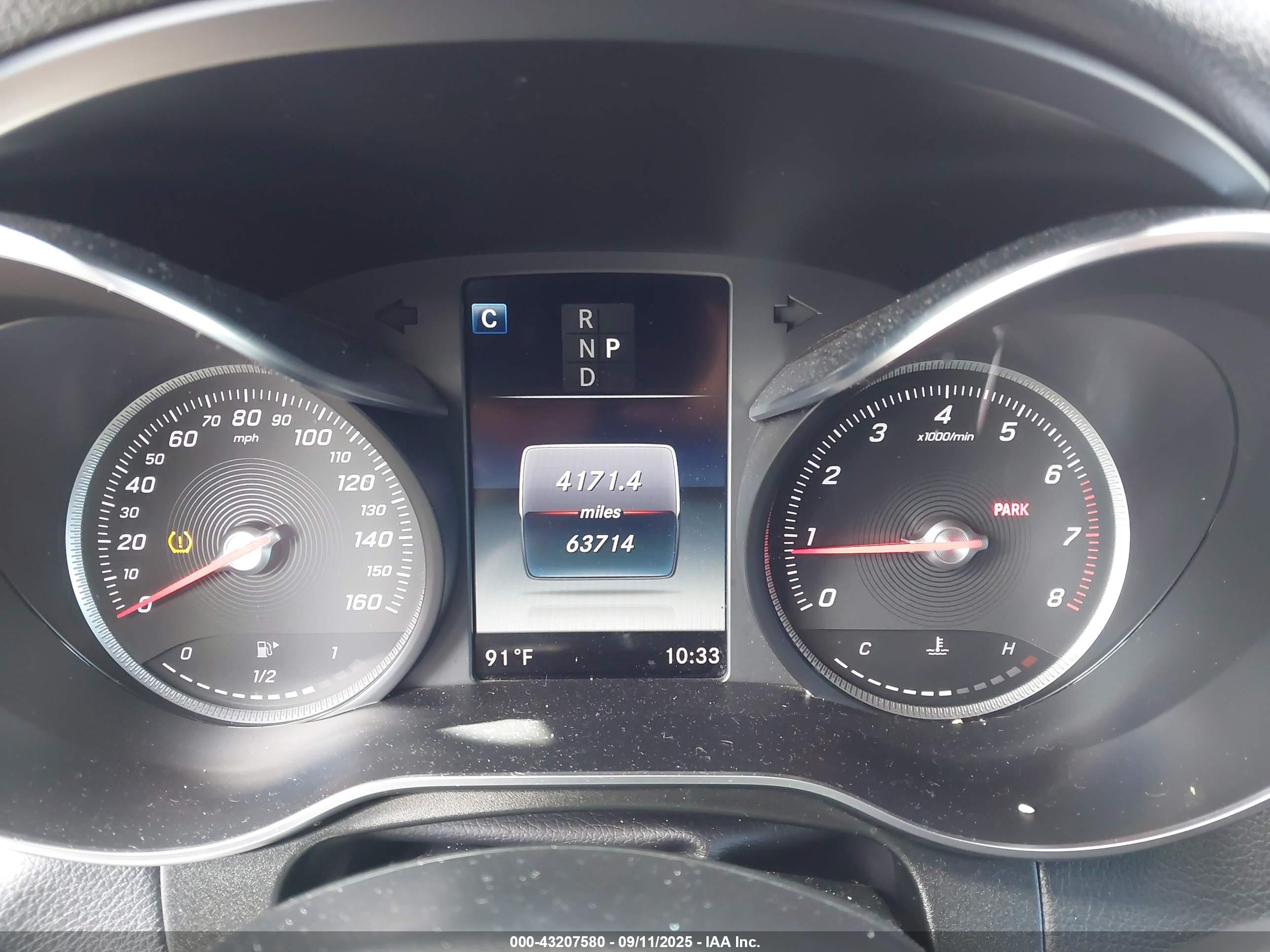 MERCEDES-BENZ GLC image 7