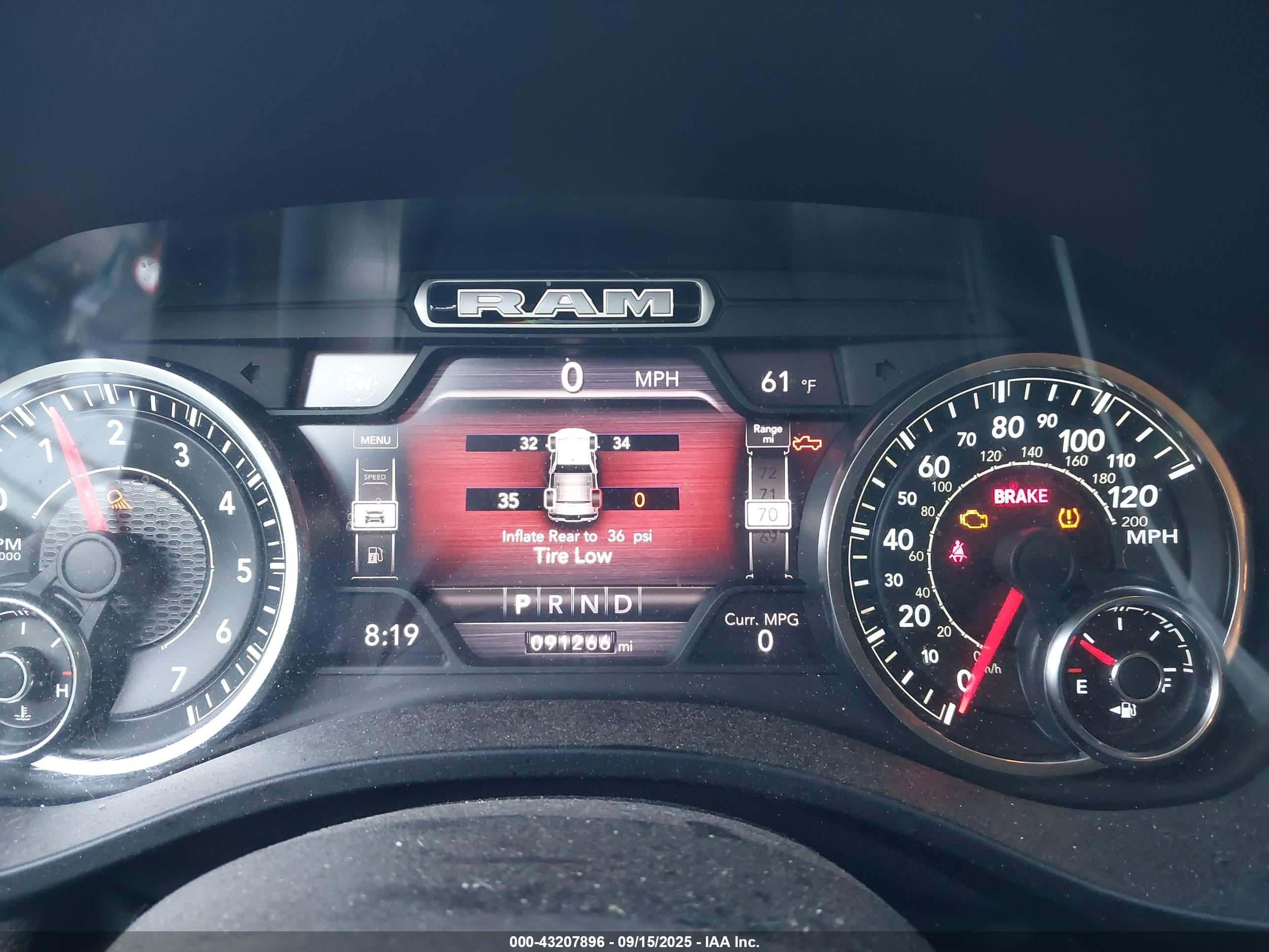 RAM 1500 image 7