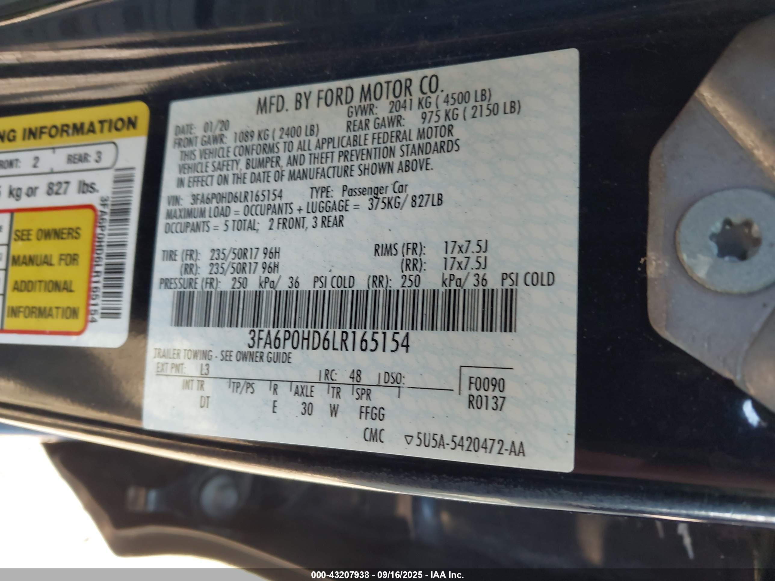 FORD FUSION image 9