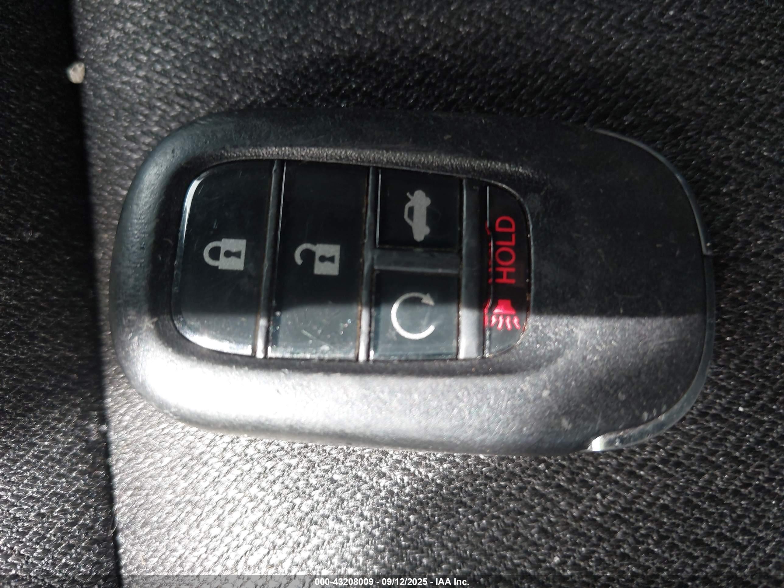 HONDA ACCORD image 11