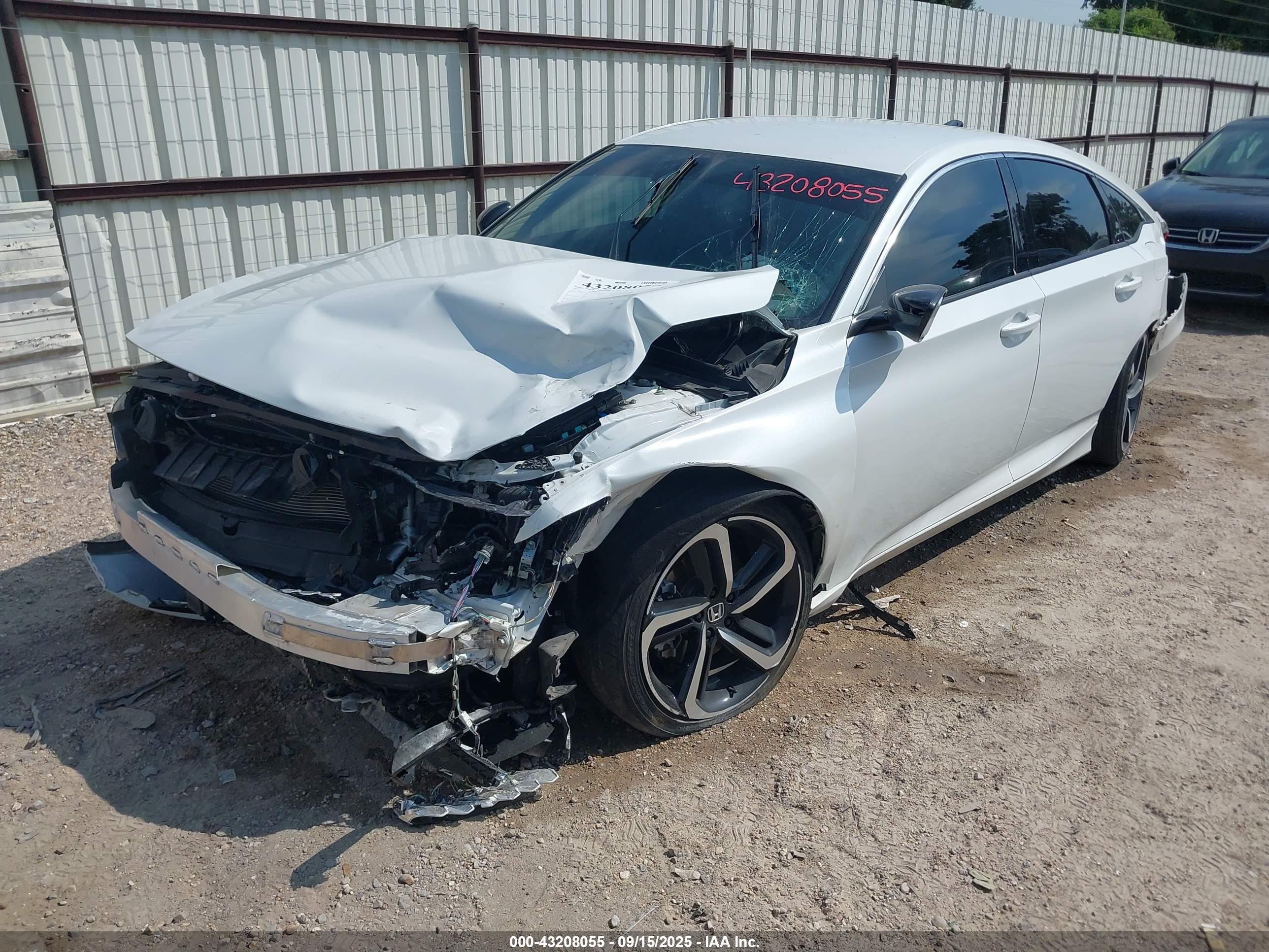 HONDA ACCORD image 2
