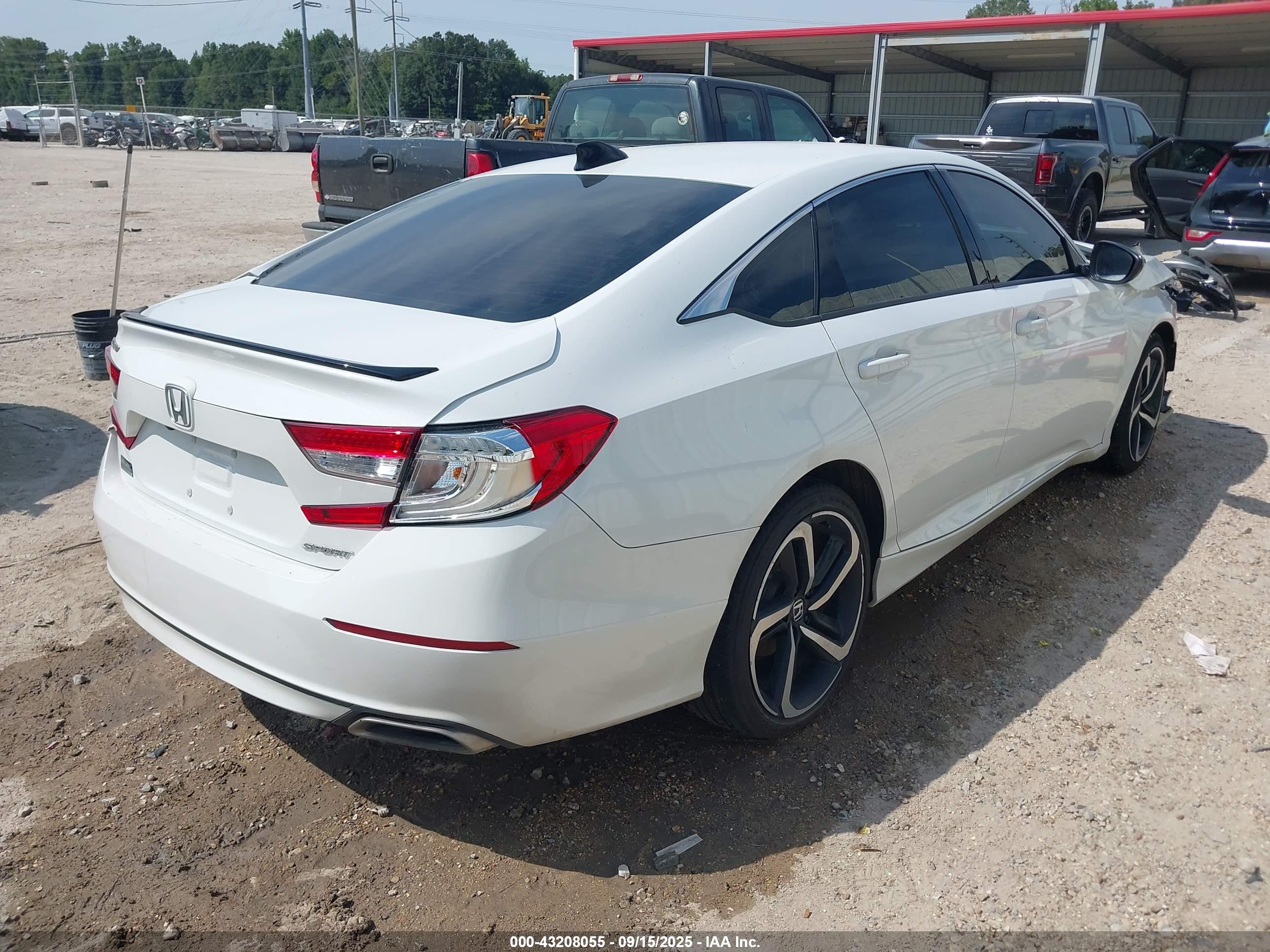 HONDA ACCORD image 4