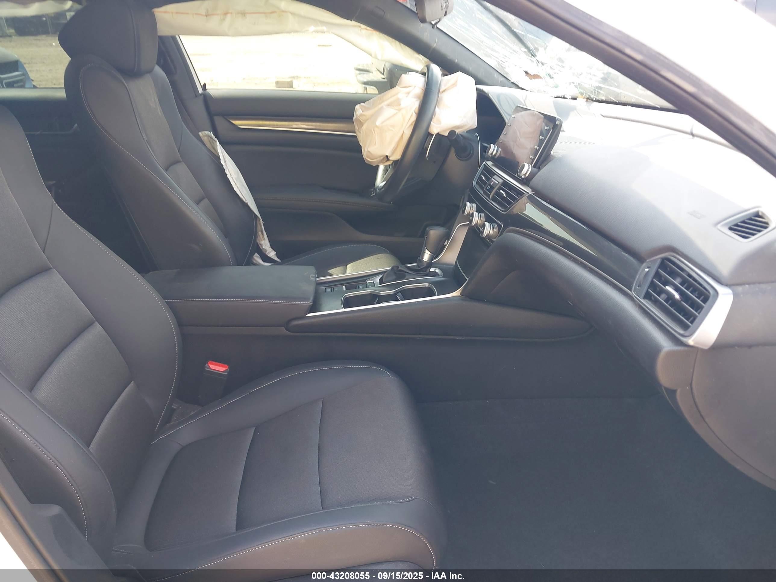 HONDA ACCORD image 5