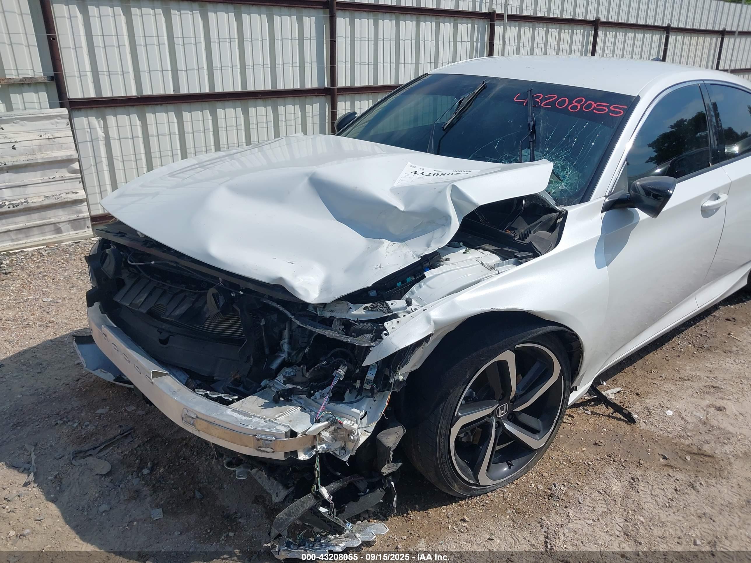 HONDA ACCORD image 6