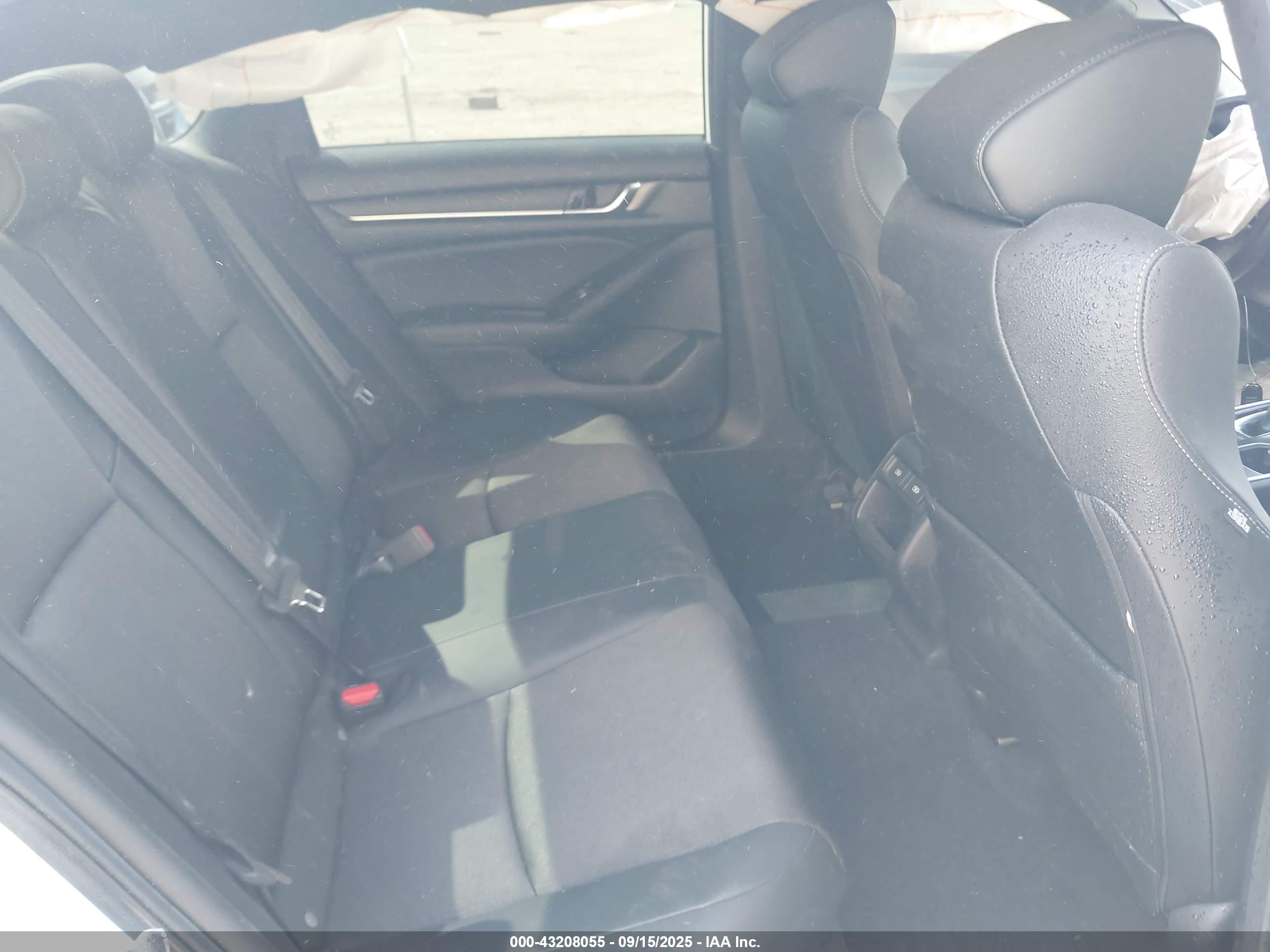 HONDA ACCORD image 8