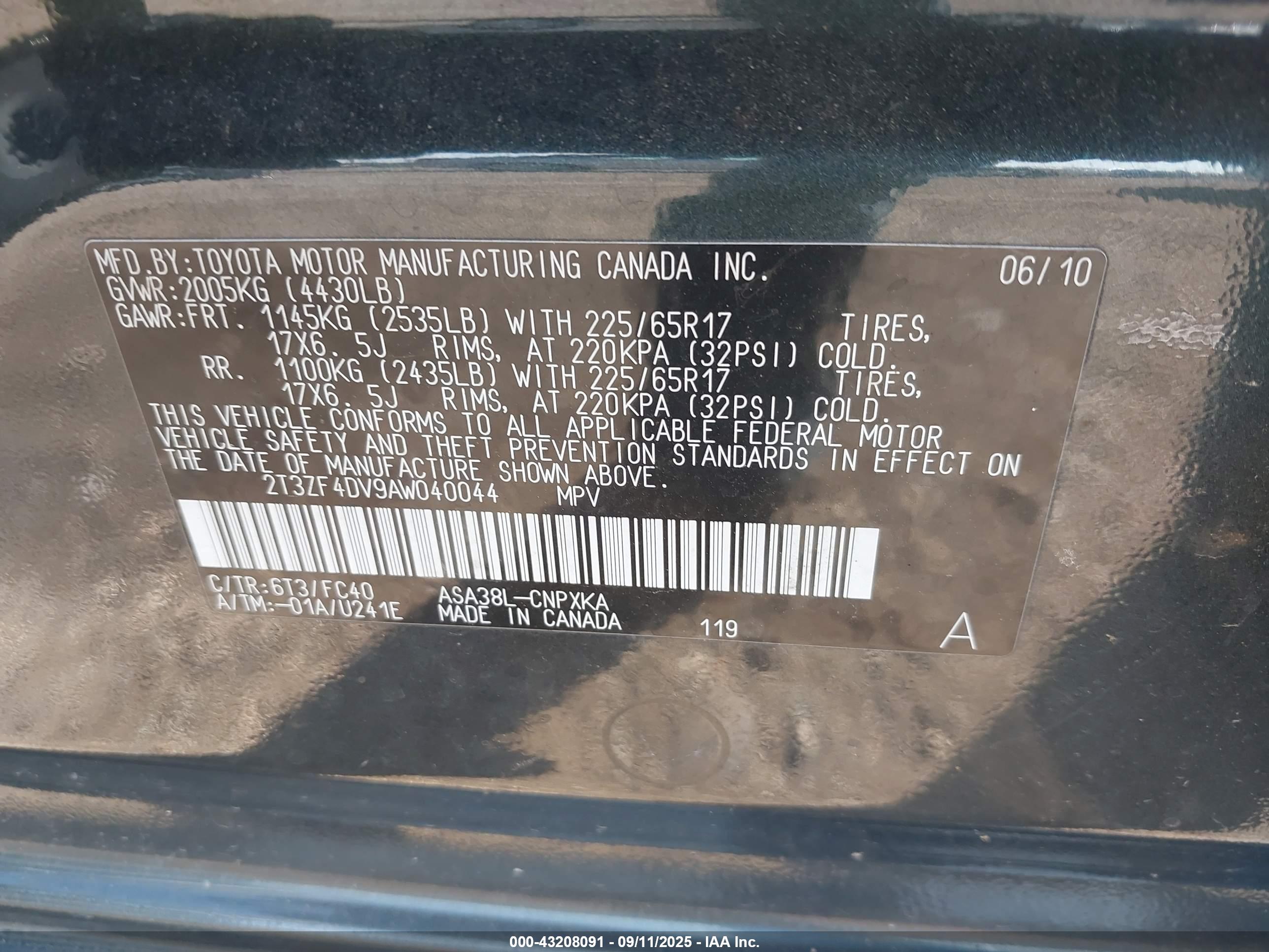 TOYOTA RAV4 image 9