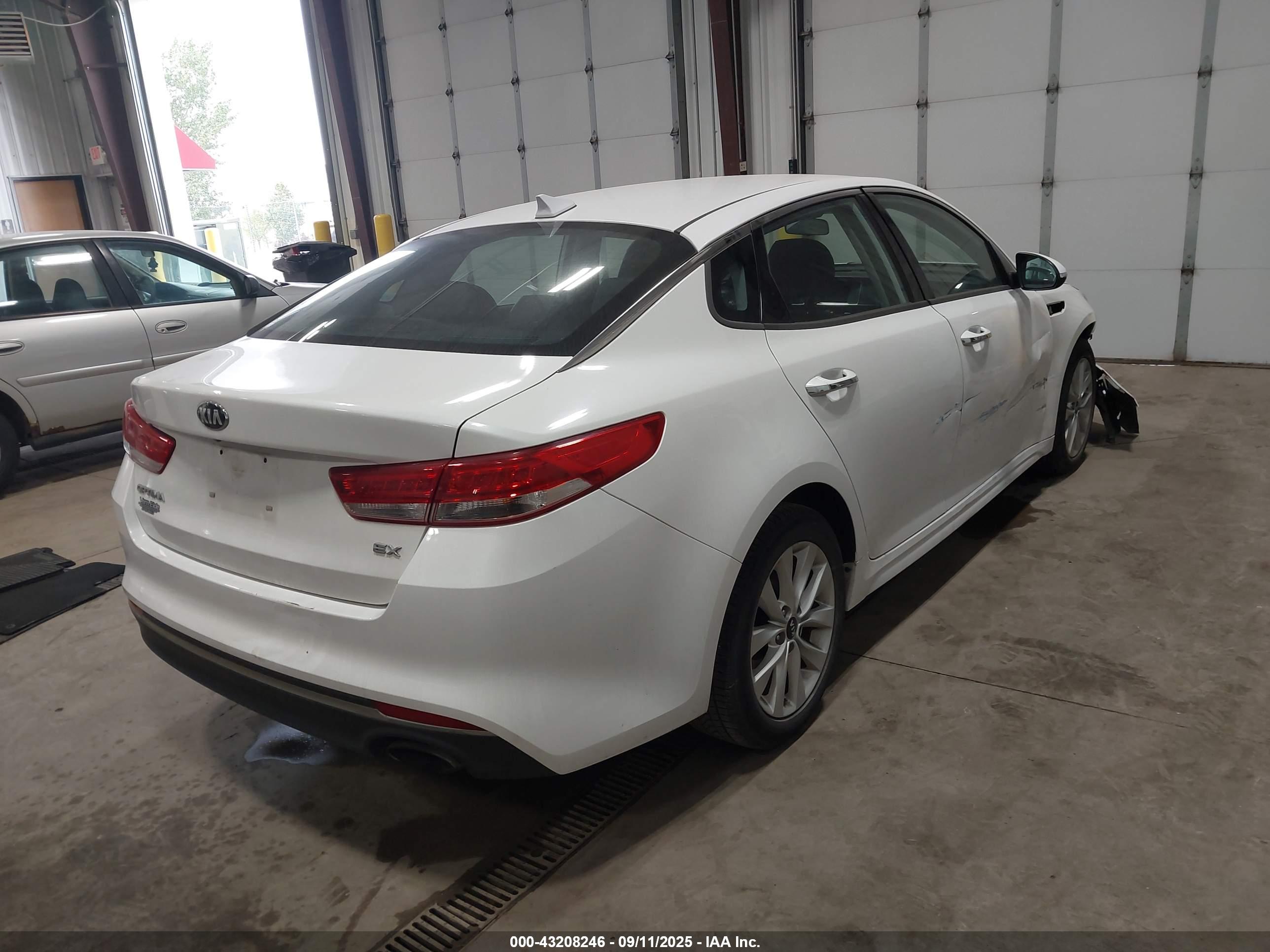 KIA OPTIMA image 4