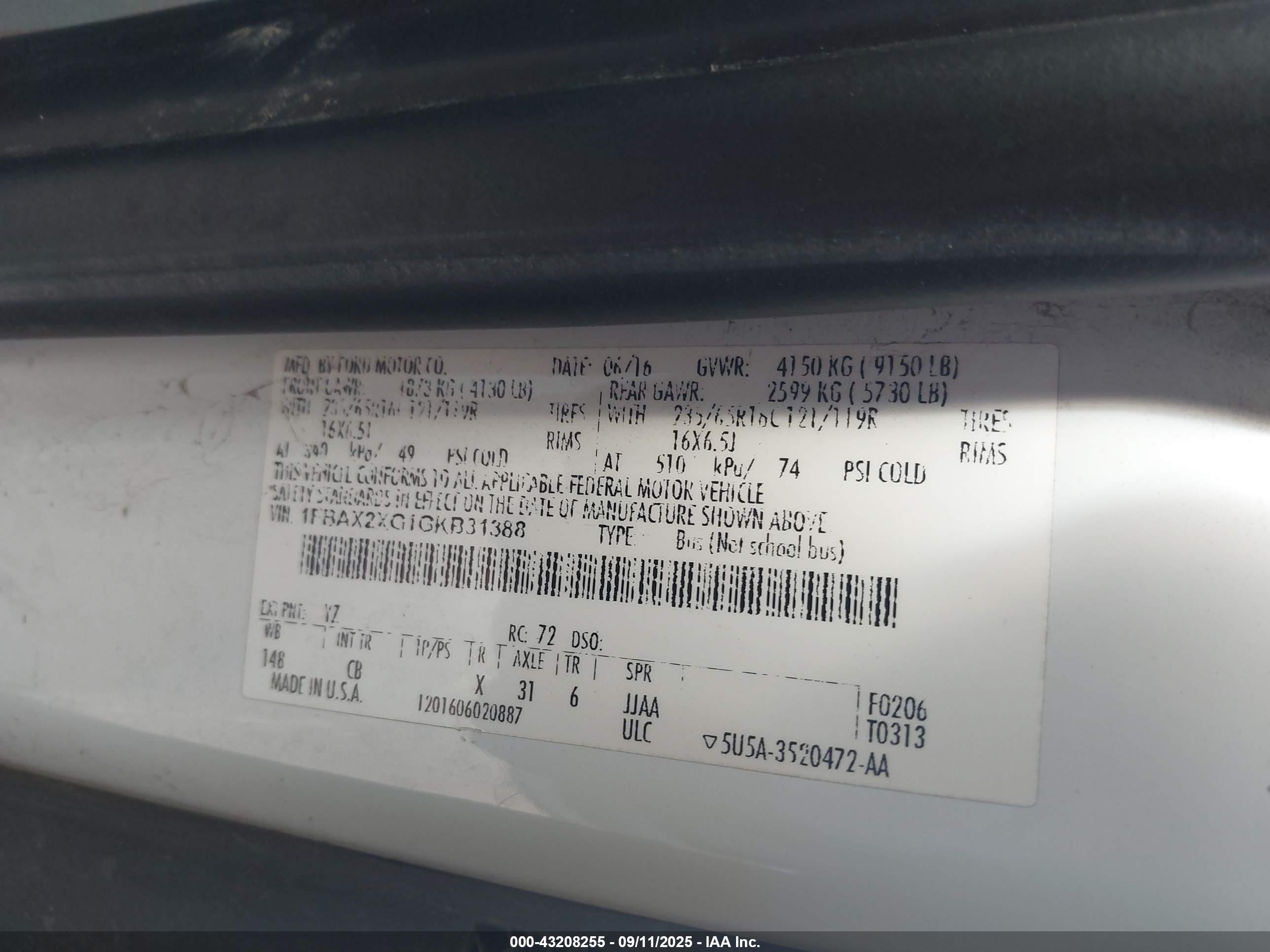 FORD TRANSIT-350 image 9