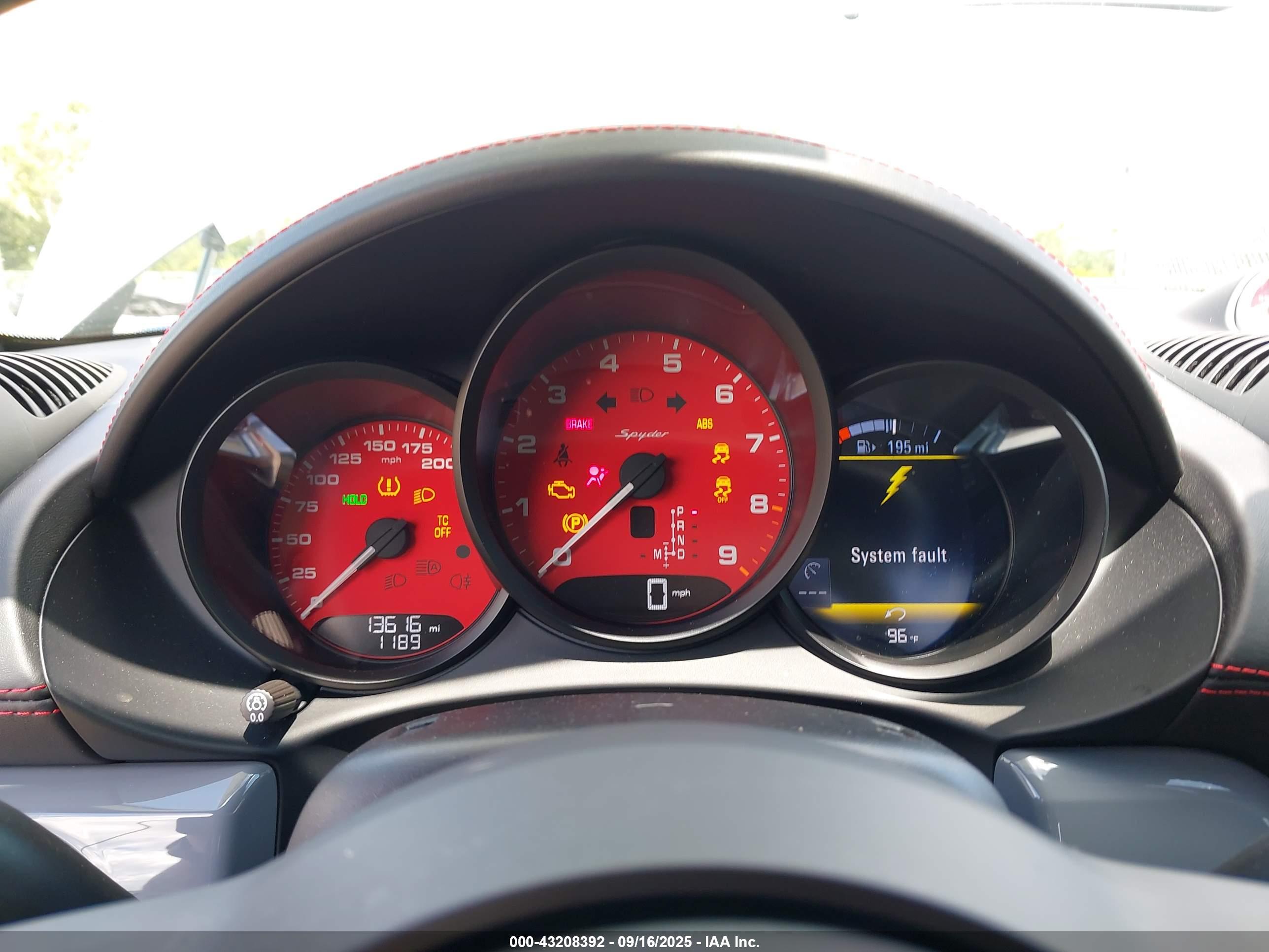 PORSCHE 718 image 7
