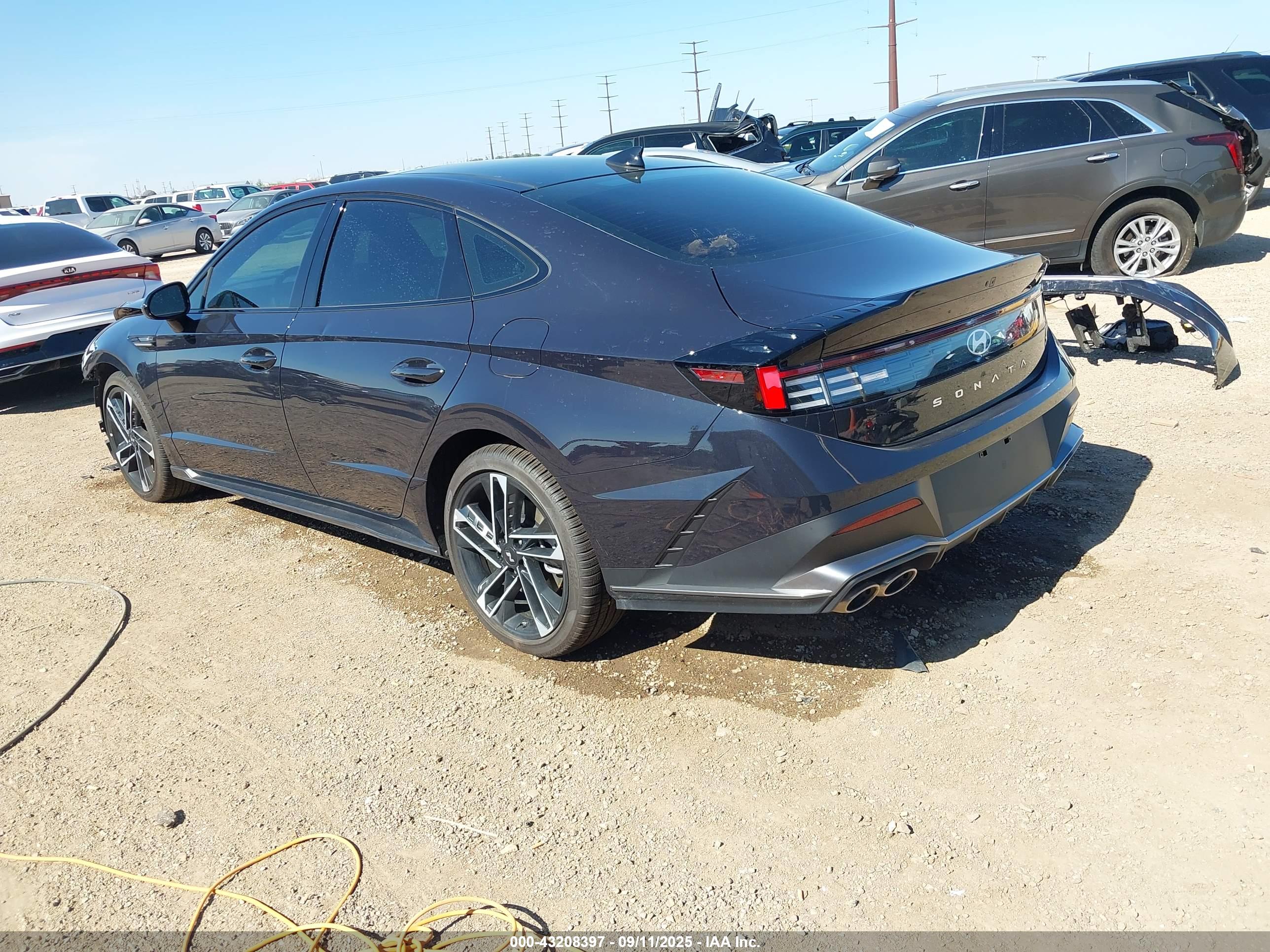HYUNDAI SONATA image 3