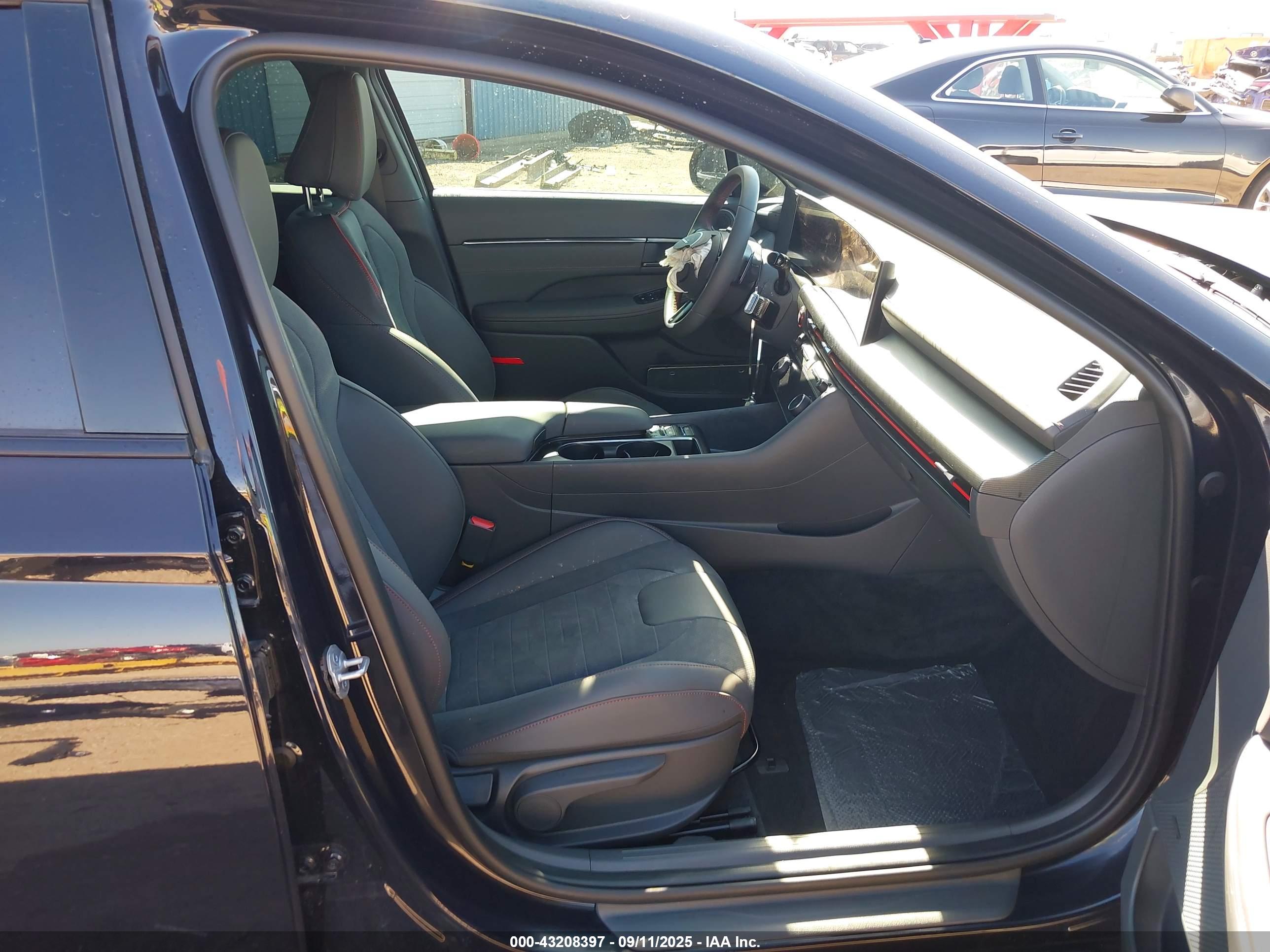 HYUNDAI SONATA image 5