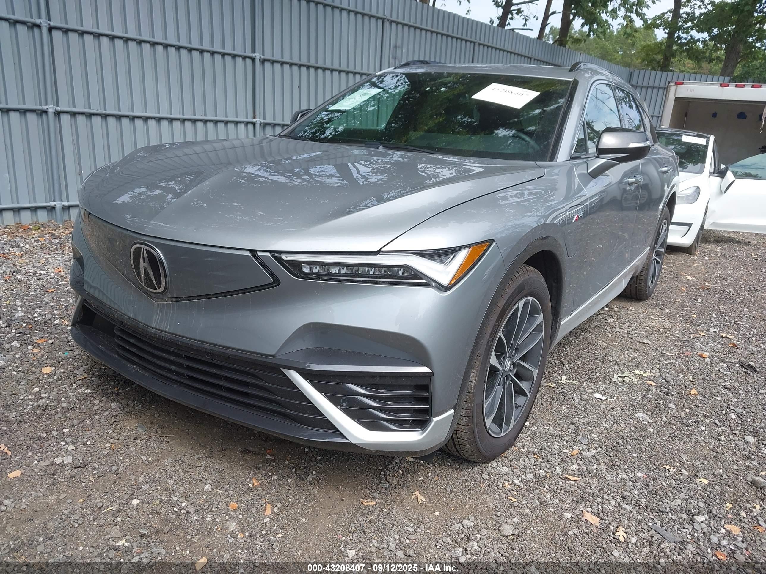 ACURA ZDX image 2