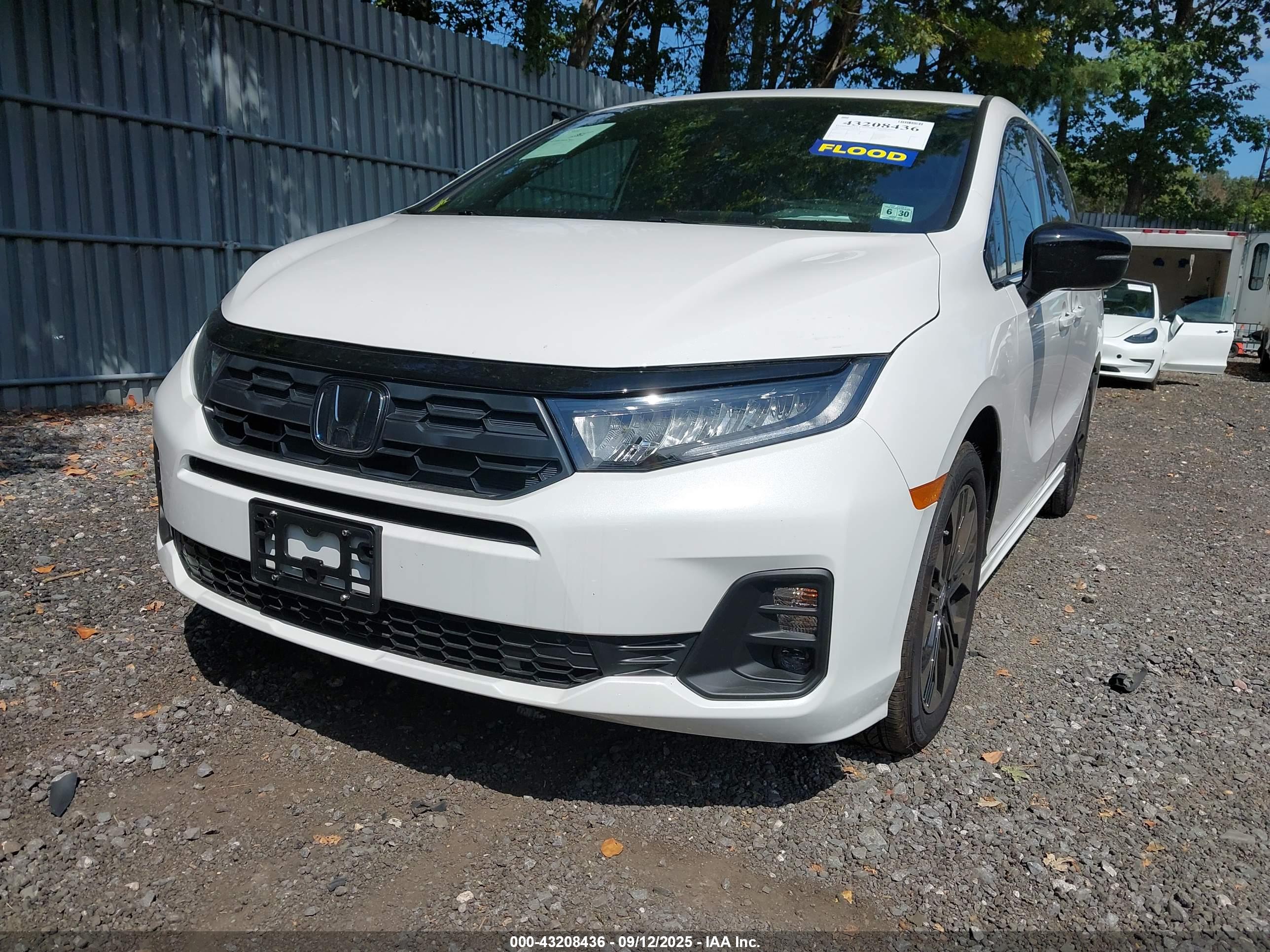 HONDA ODYSSEY image 6