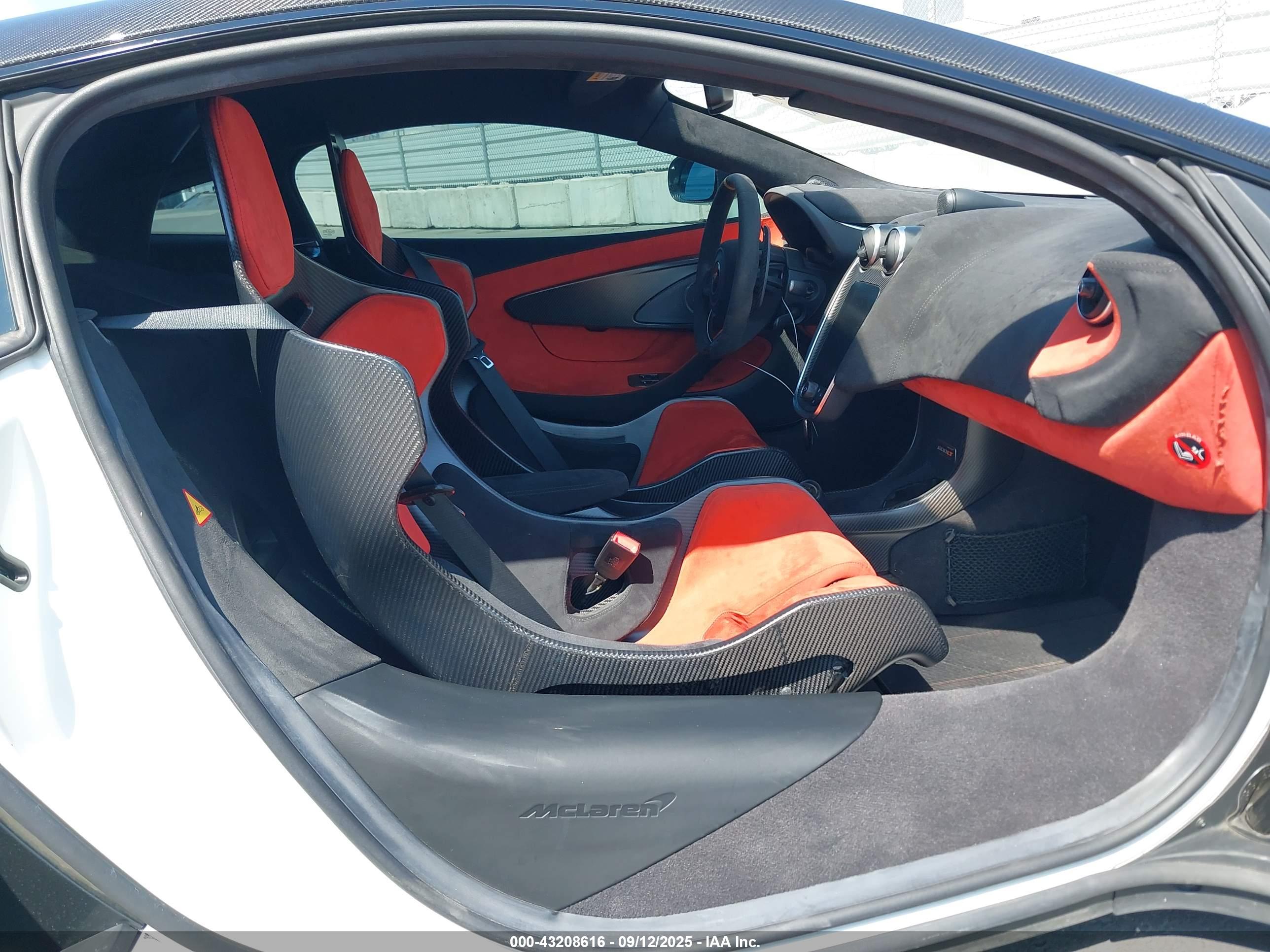 MCLAREN 600LT image 5