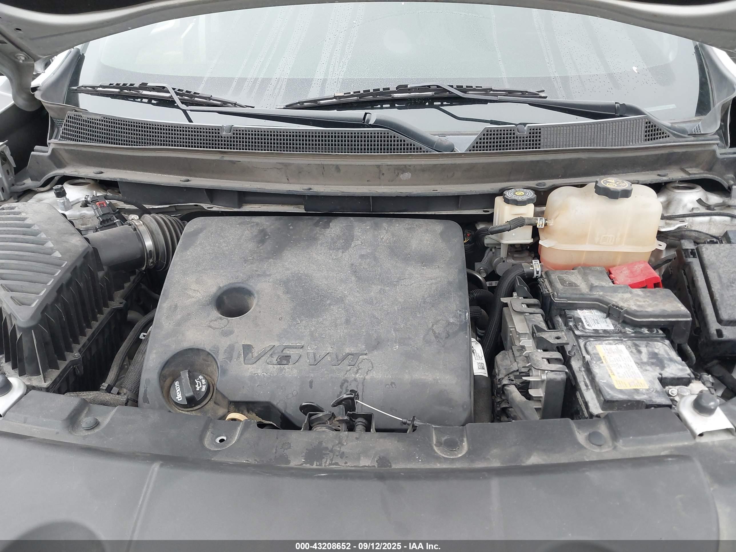 CHEVROLET TRAVERSE image 10