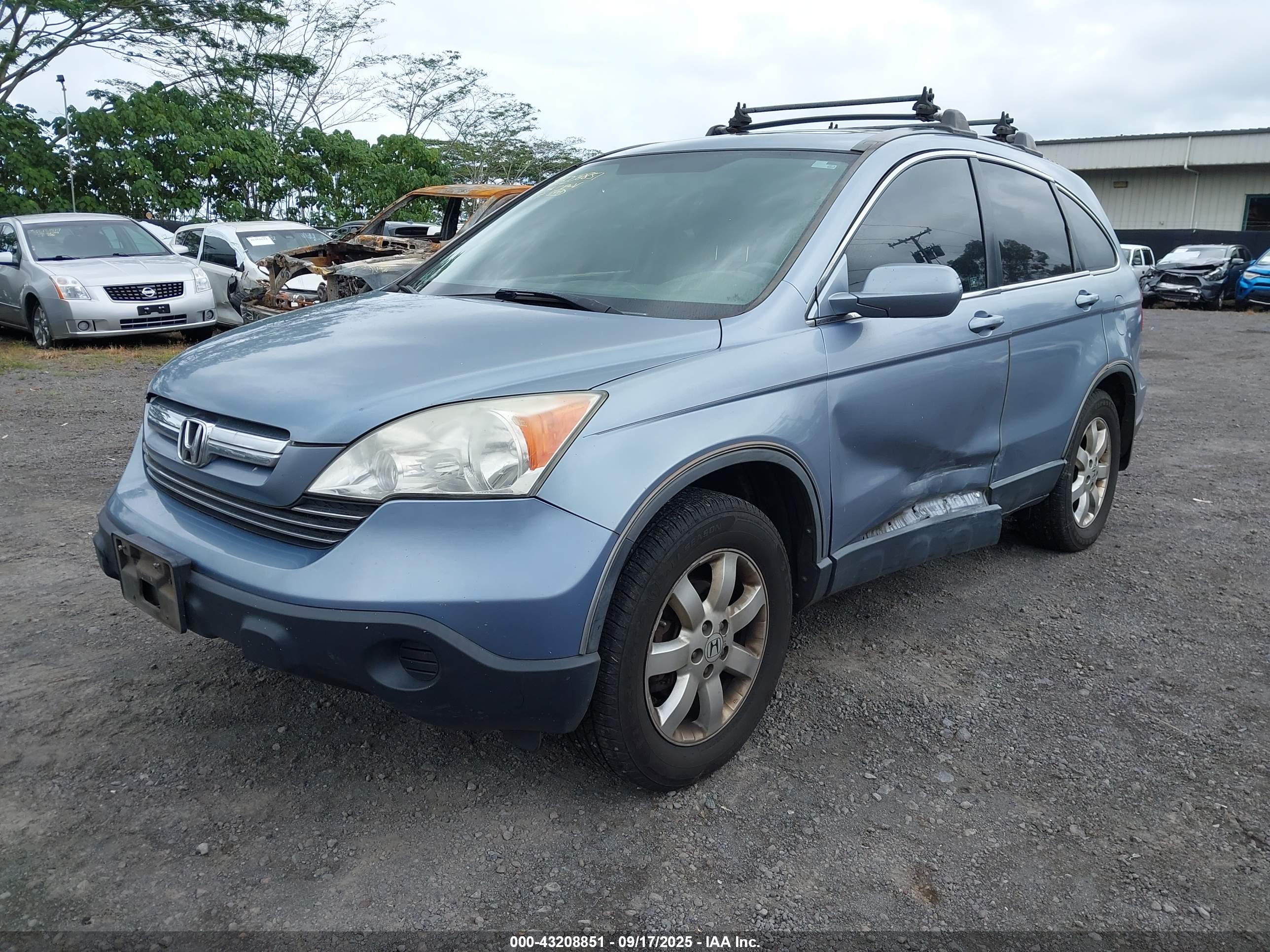 HONDA CR-V image 2