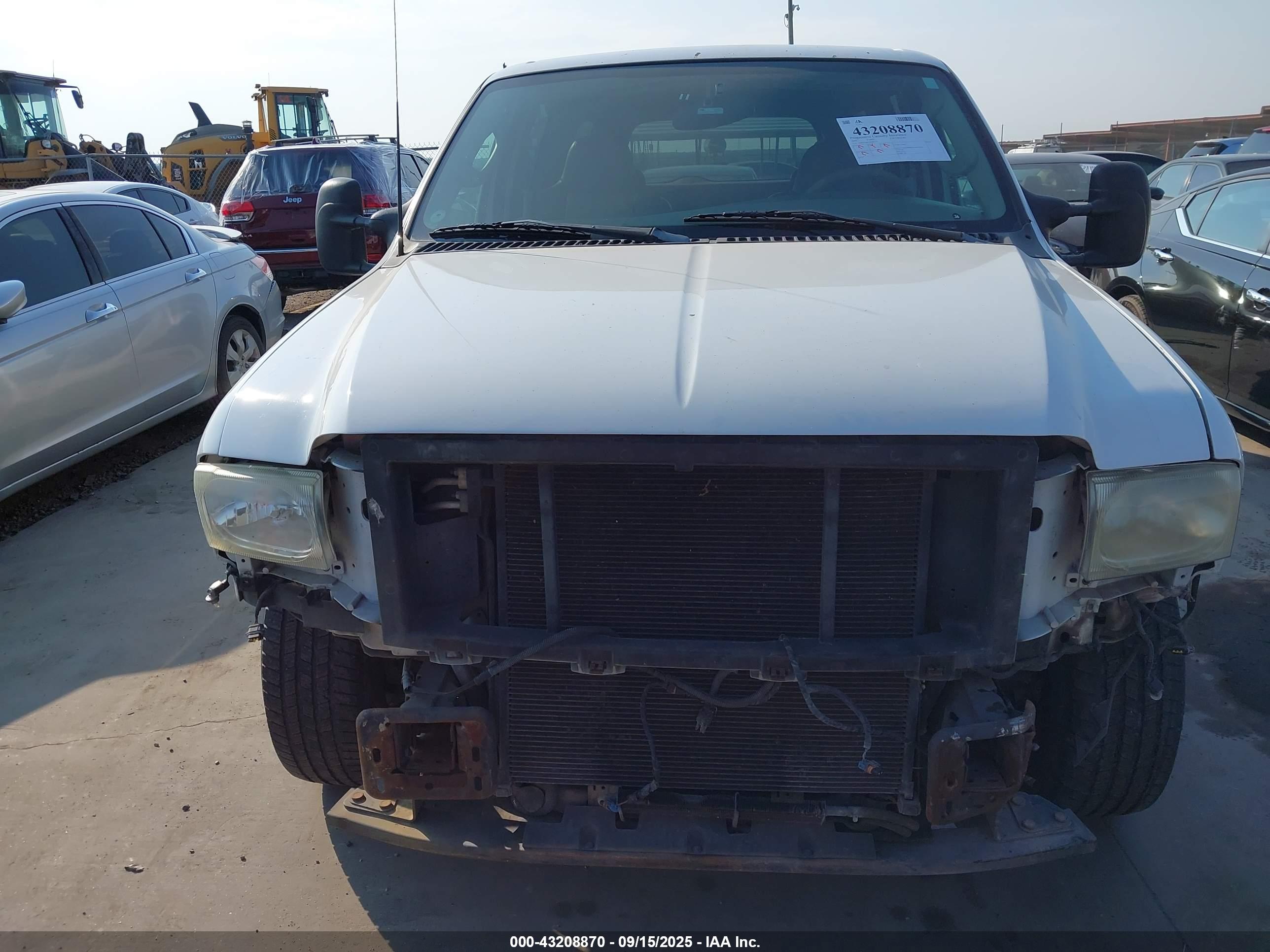 FORD EXCURSION image 6