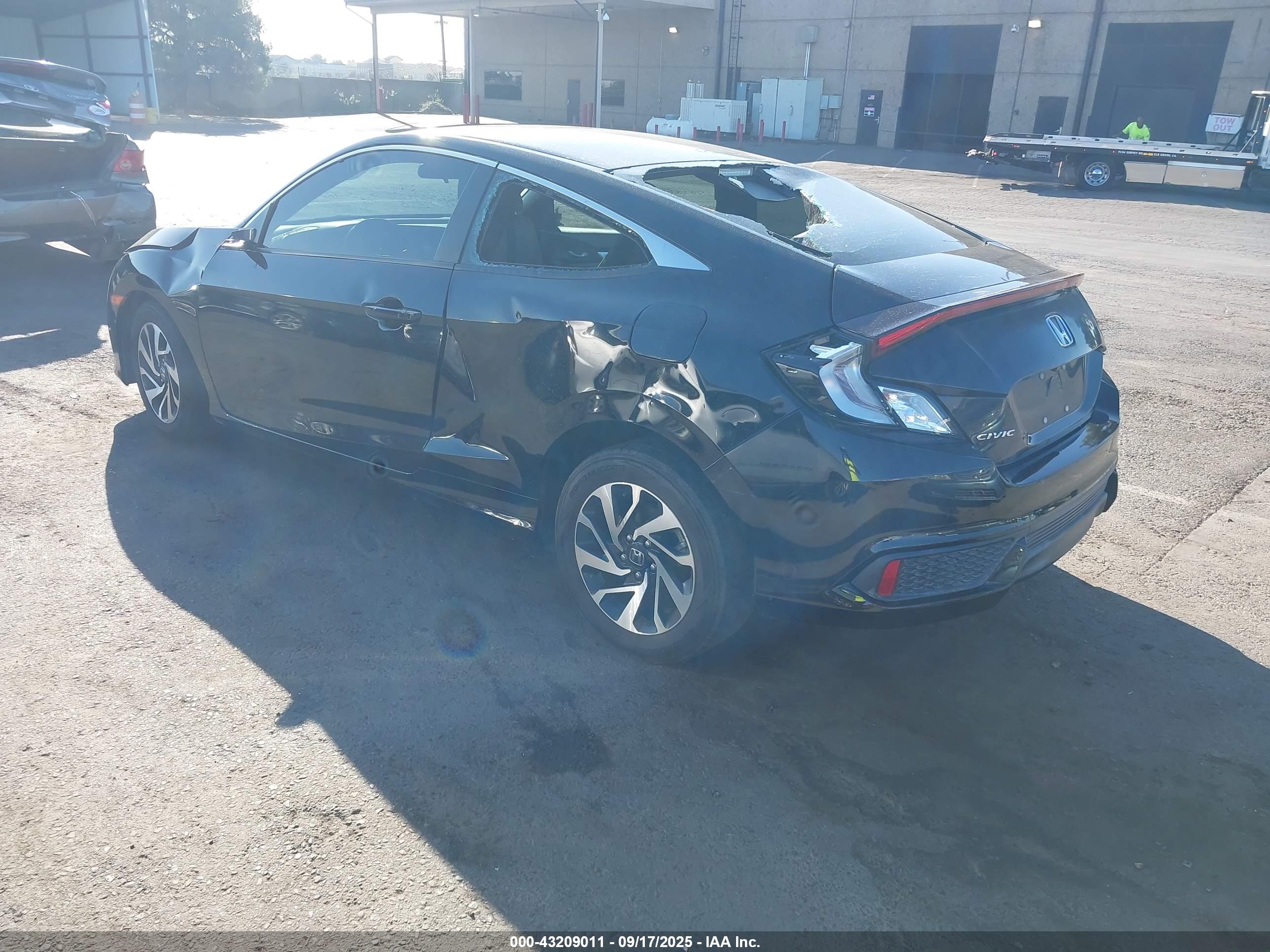 HONDA CIVIC image 3