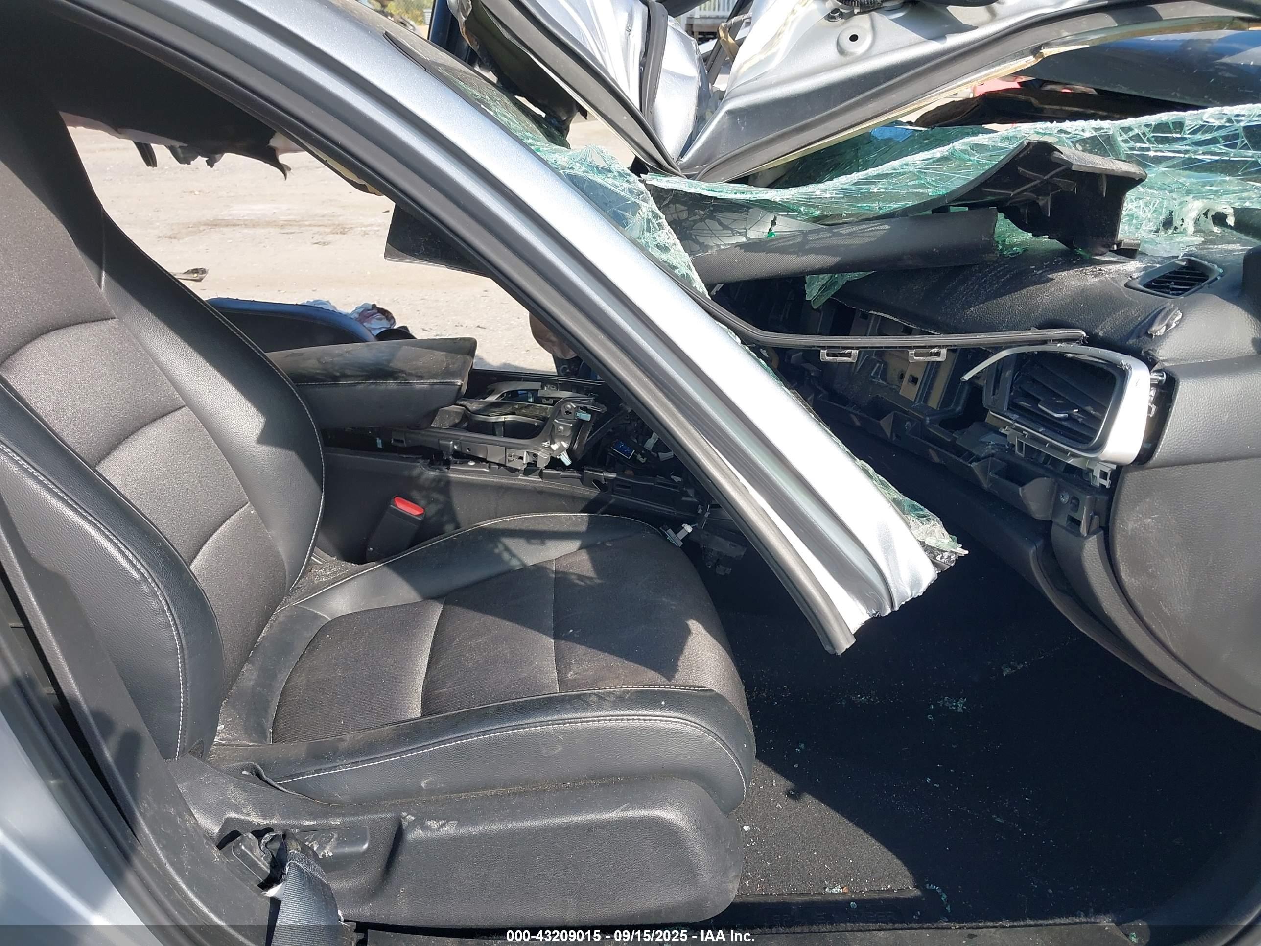 HONDA ACCORD image 5
