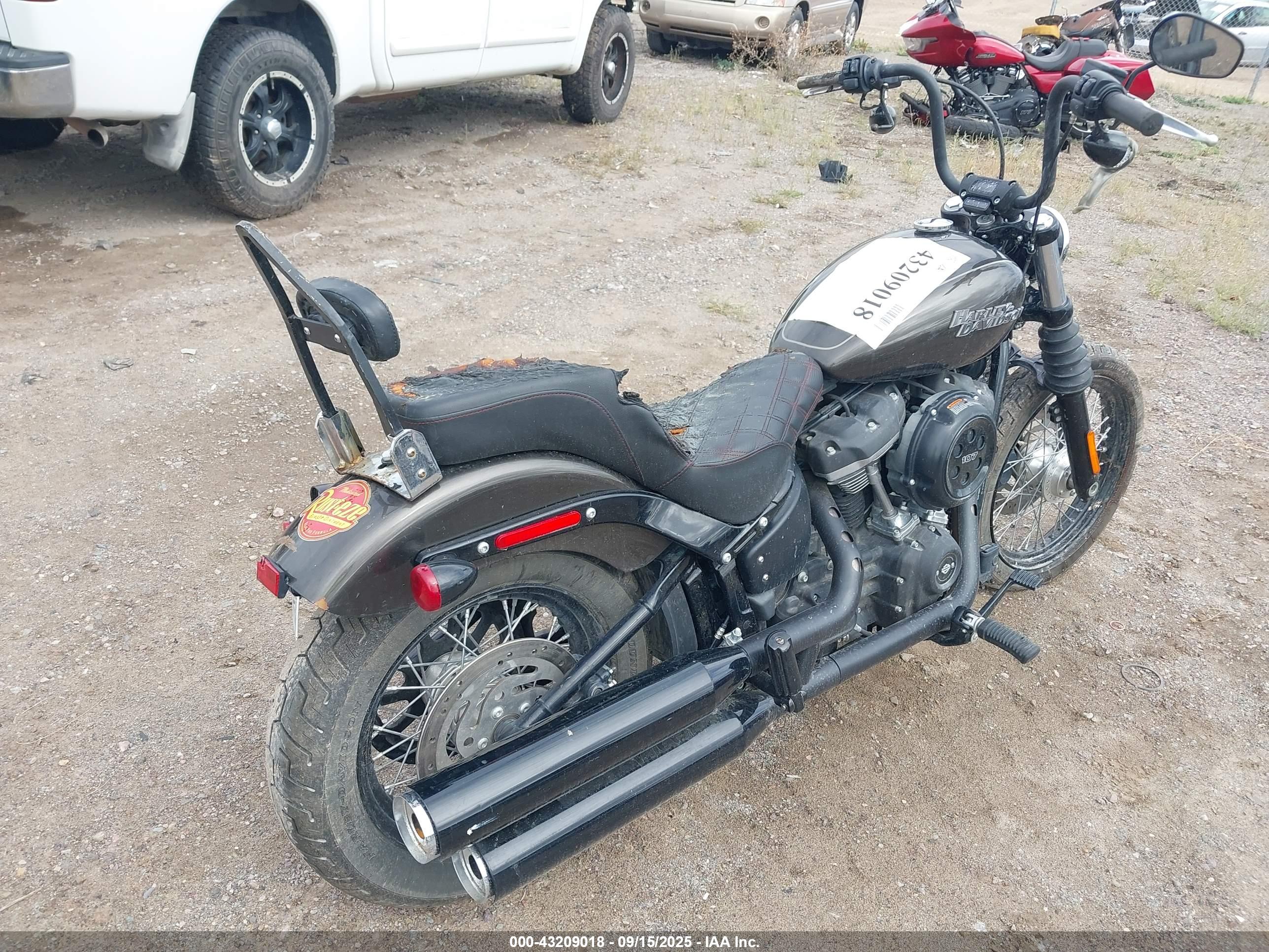 HARLEY-DAVIDSON FXBB image 4