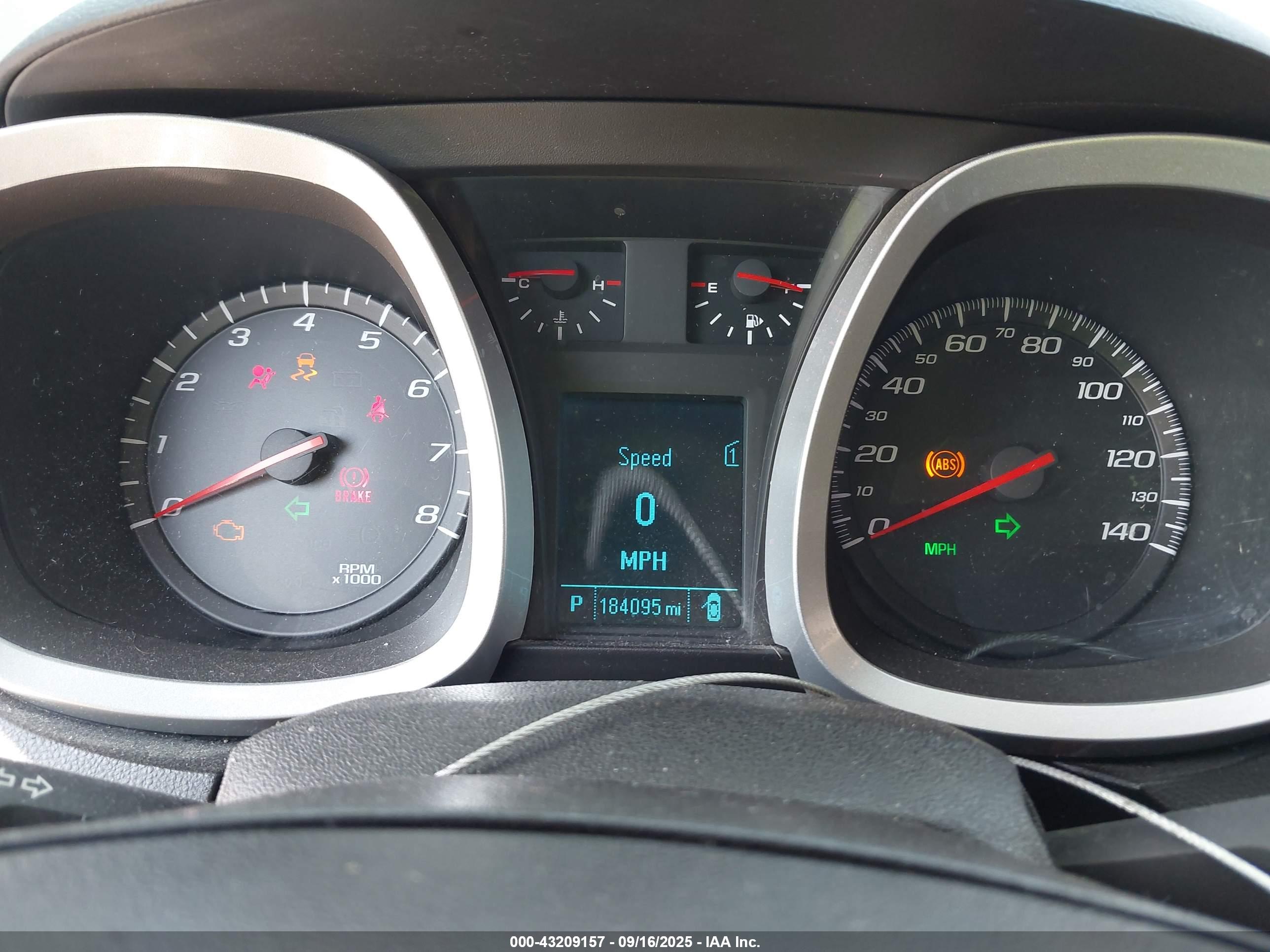 CHEVROLET EQUINOX image 7