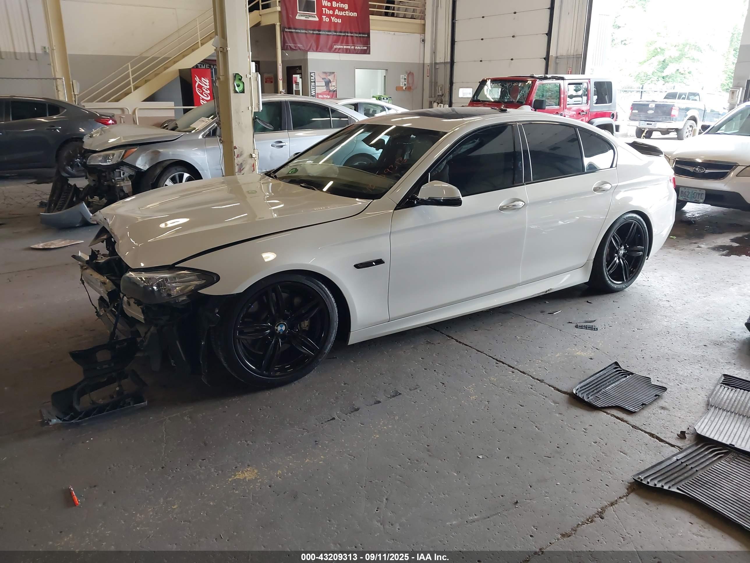 BMW 535I image 2