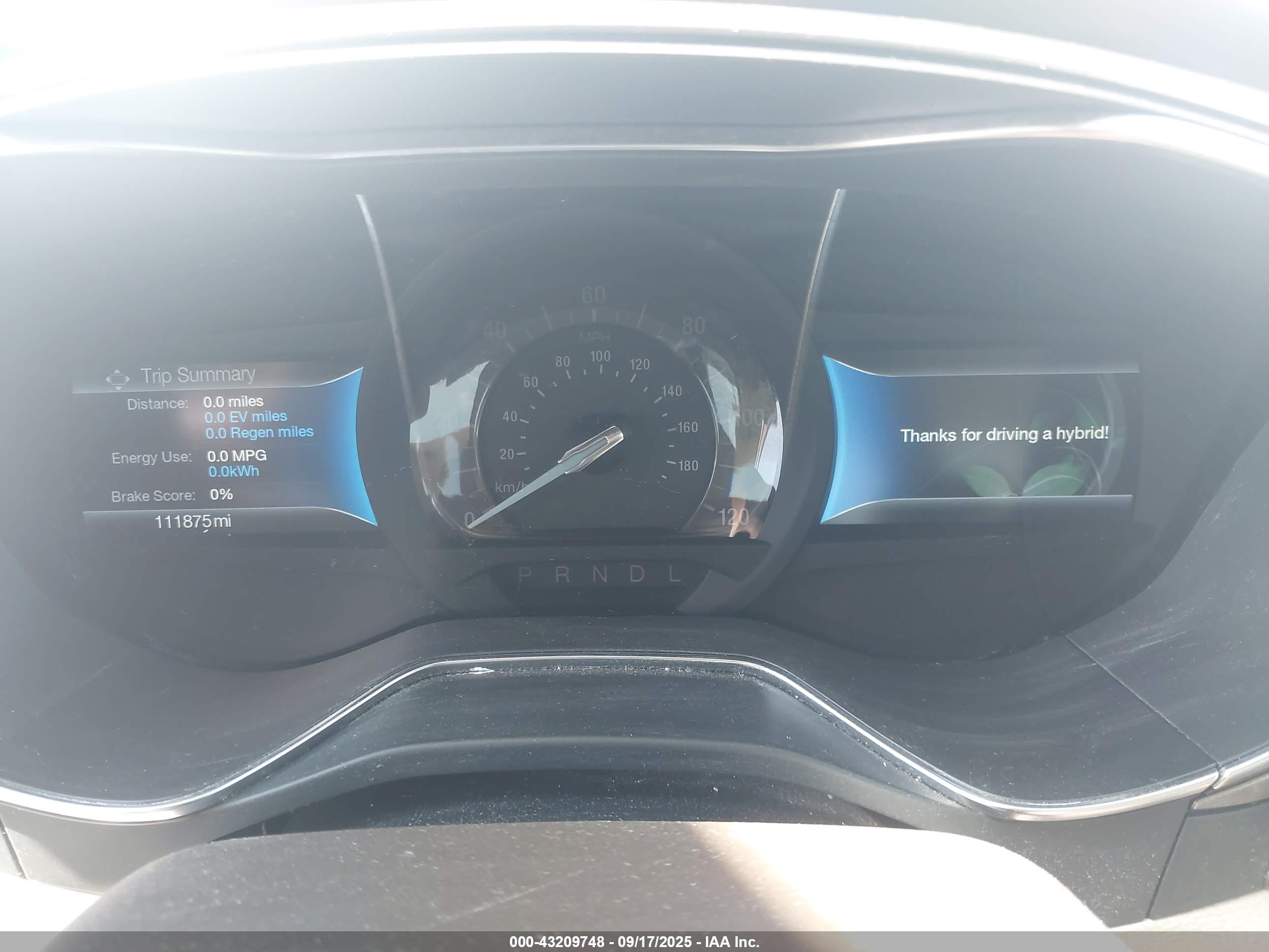 FORD FUSION image 7