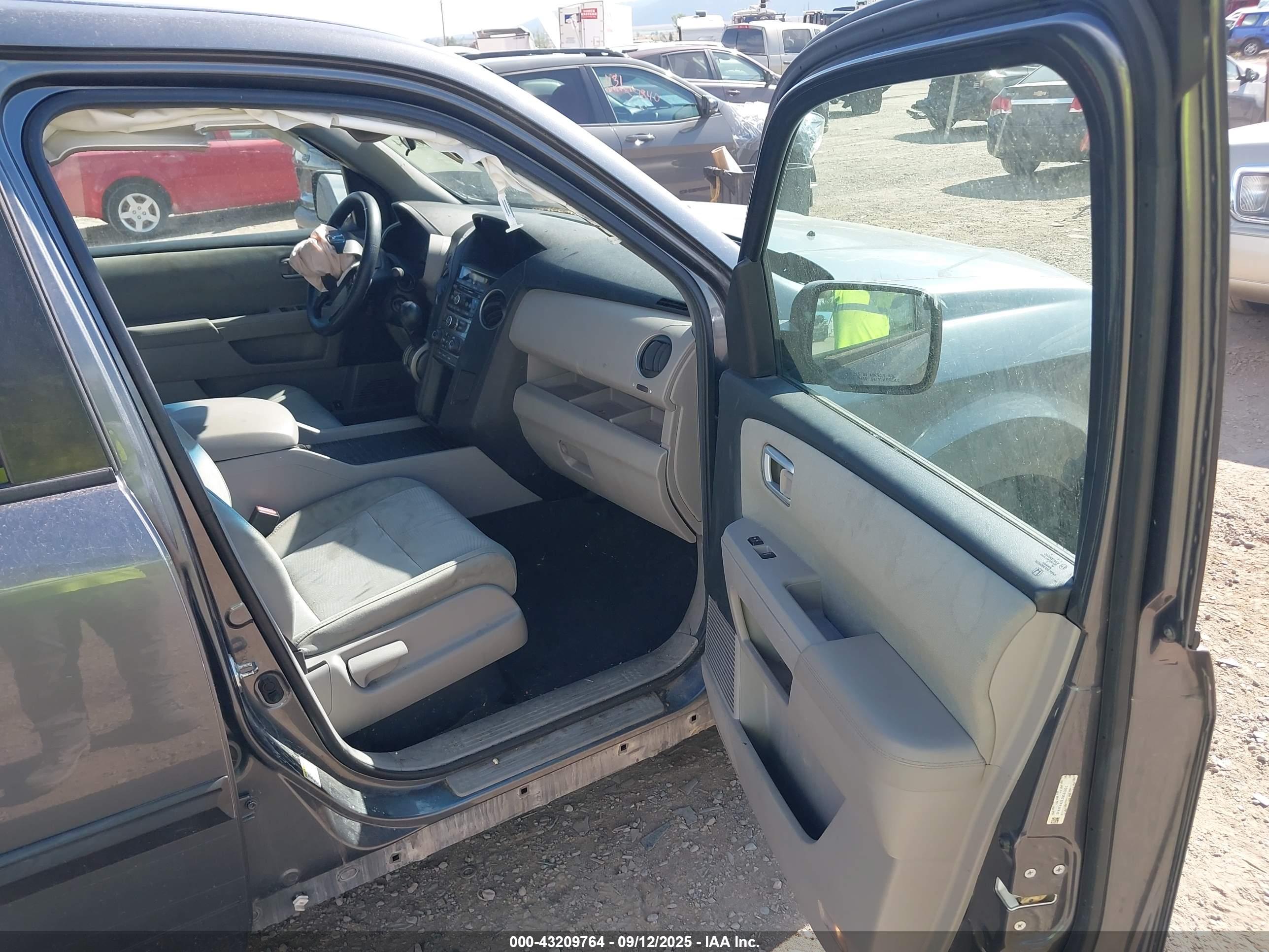 HONDA PILOT image 5
