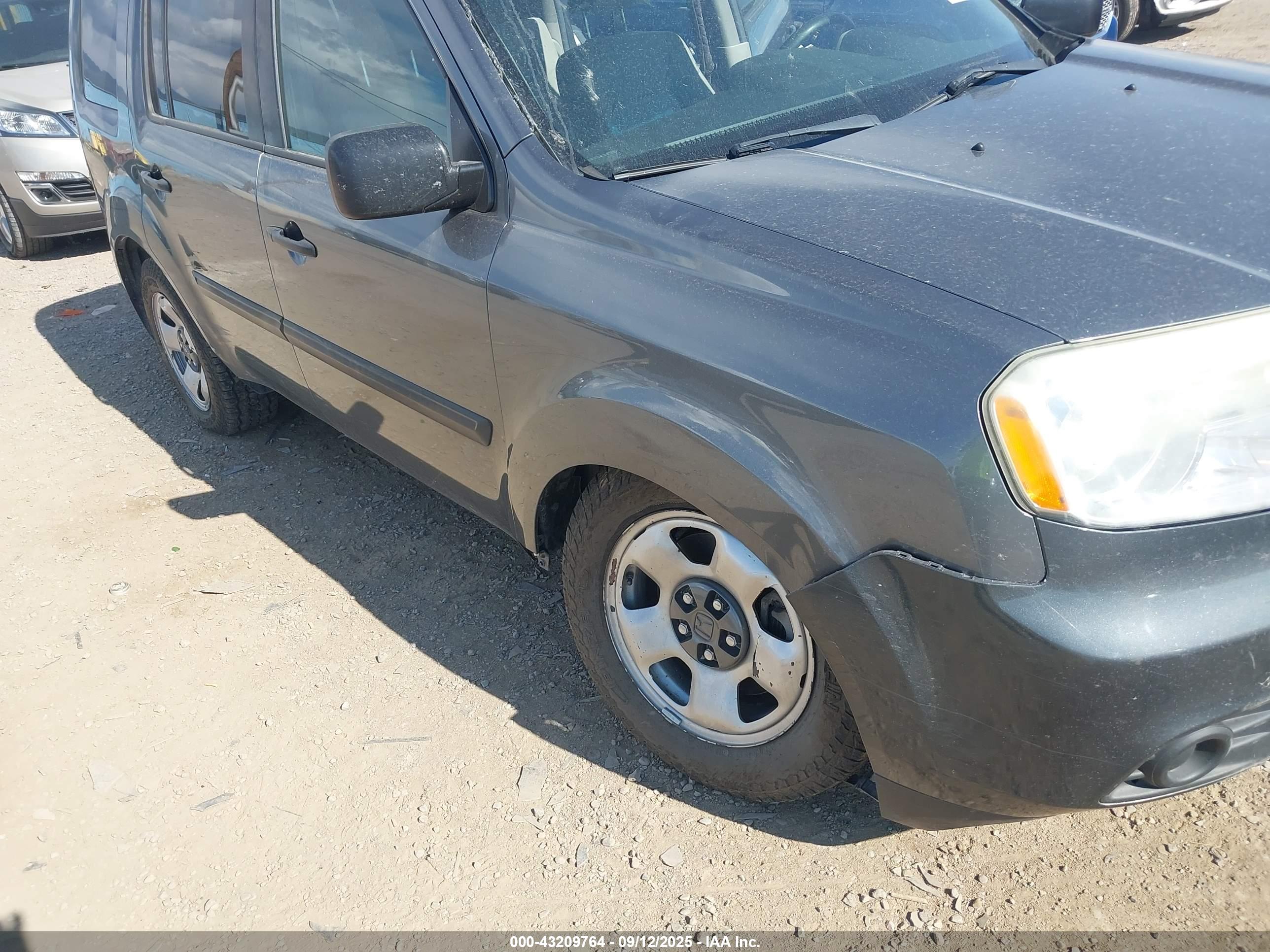 HONDA PILOT image 6