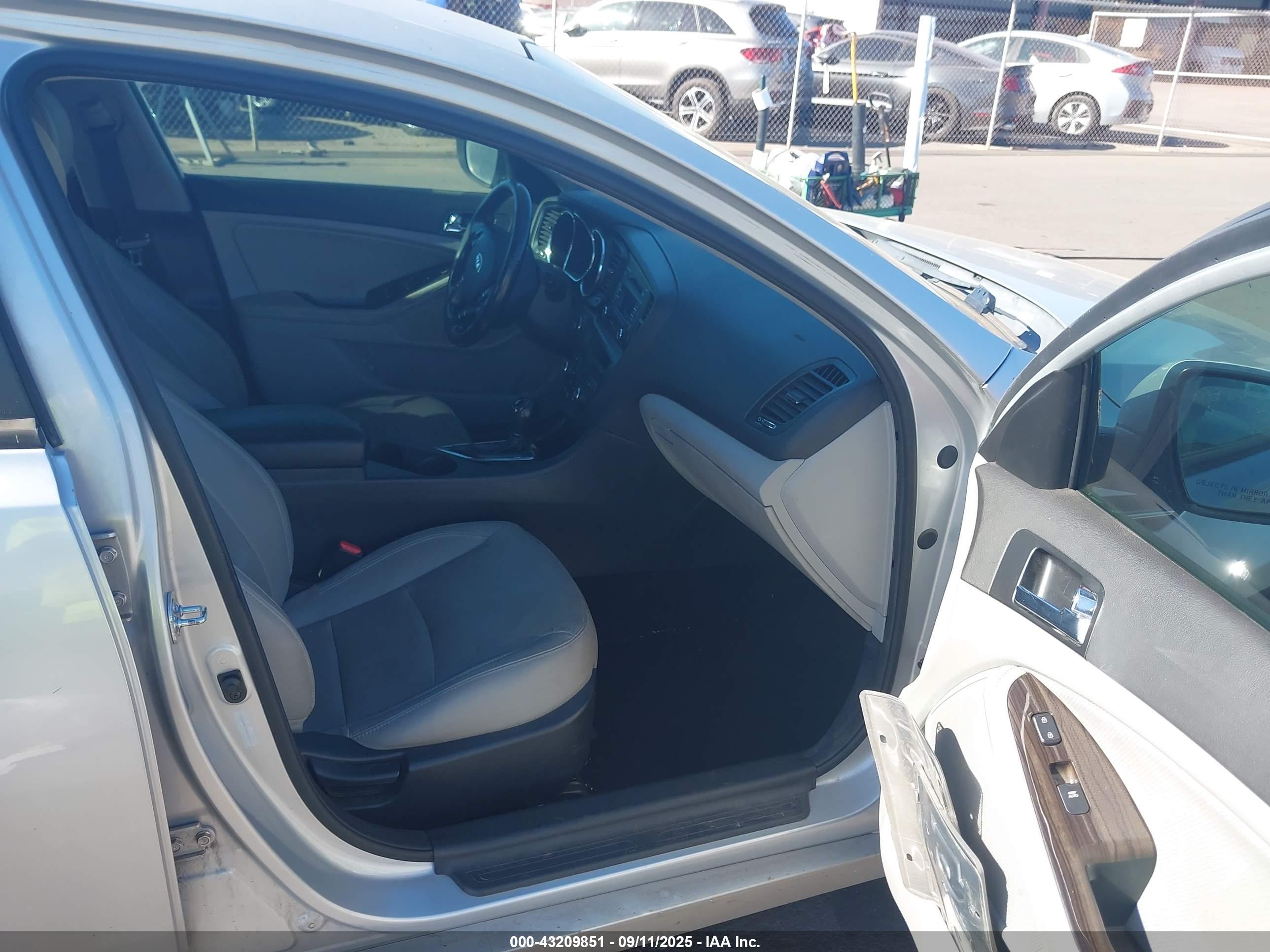 KIA OPTIMA image 5