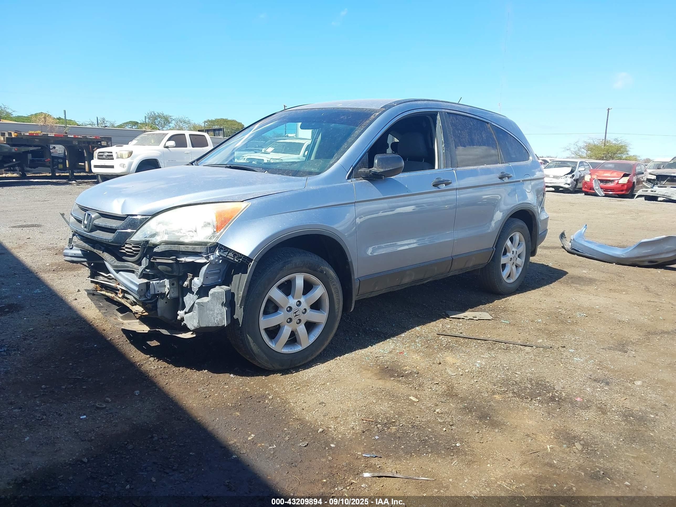 HONDA CR-V image 2