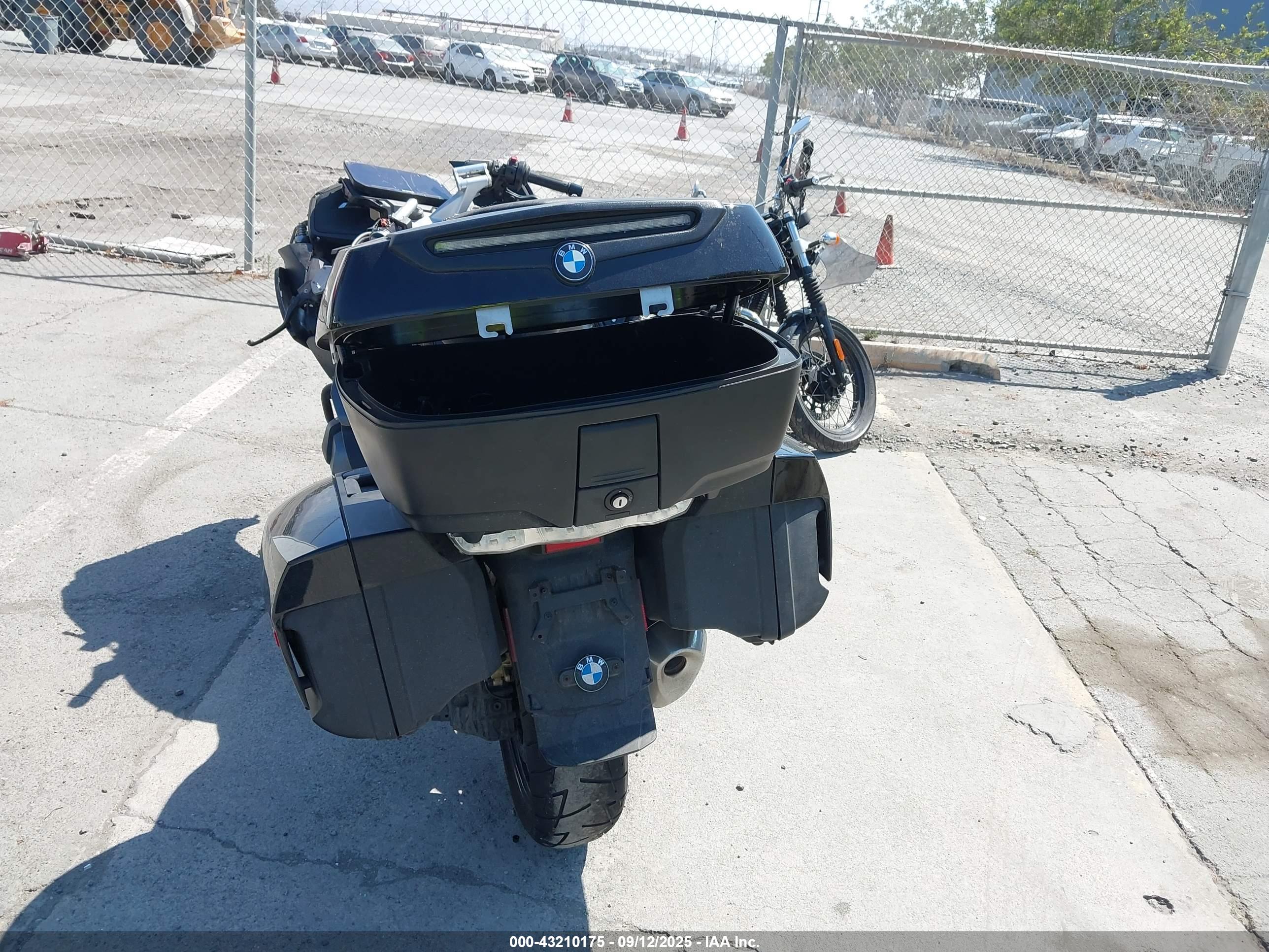 BMW R image 6