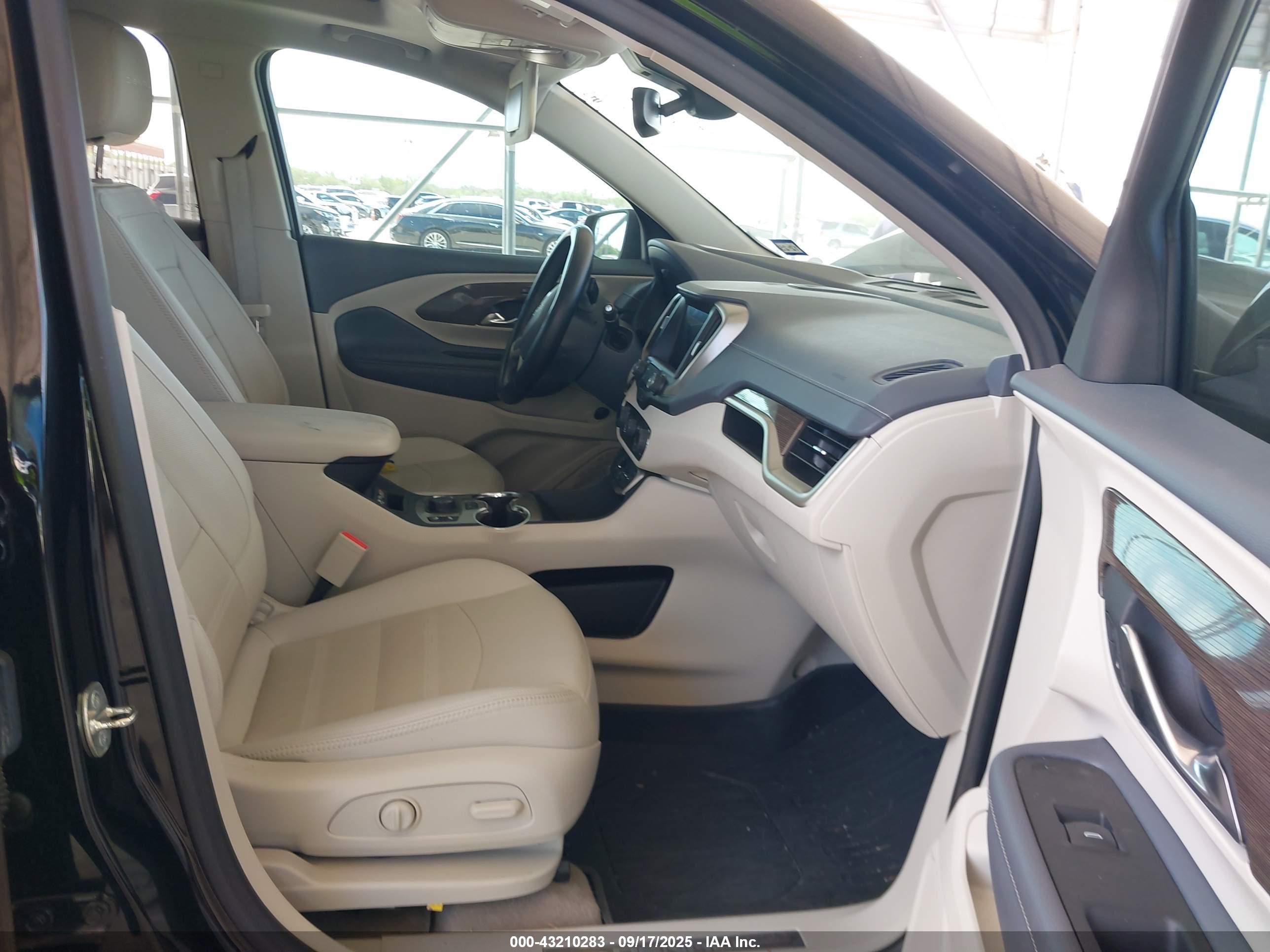 GMC TERRAIN image 5