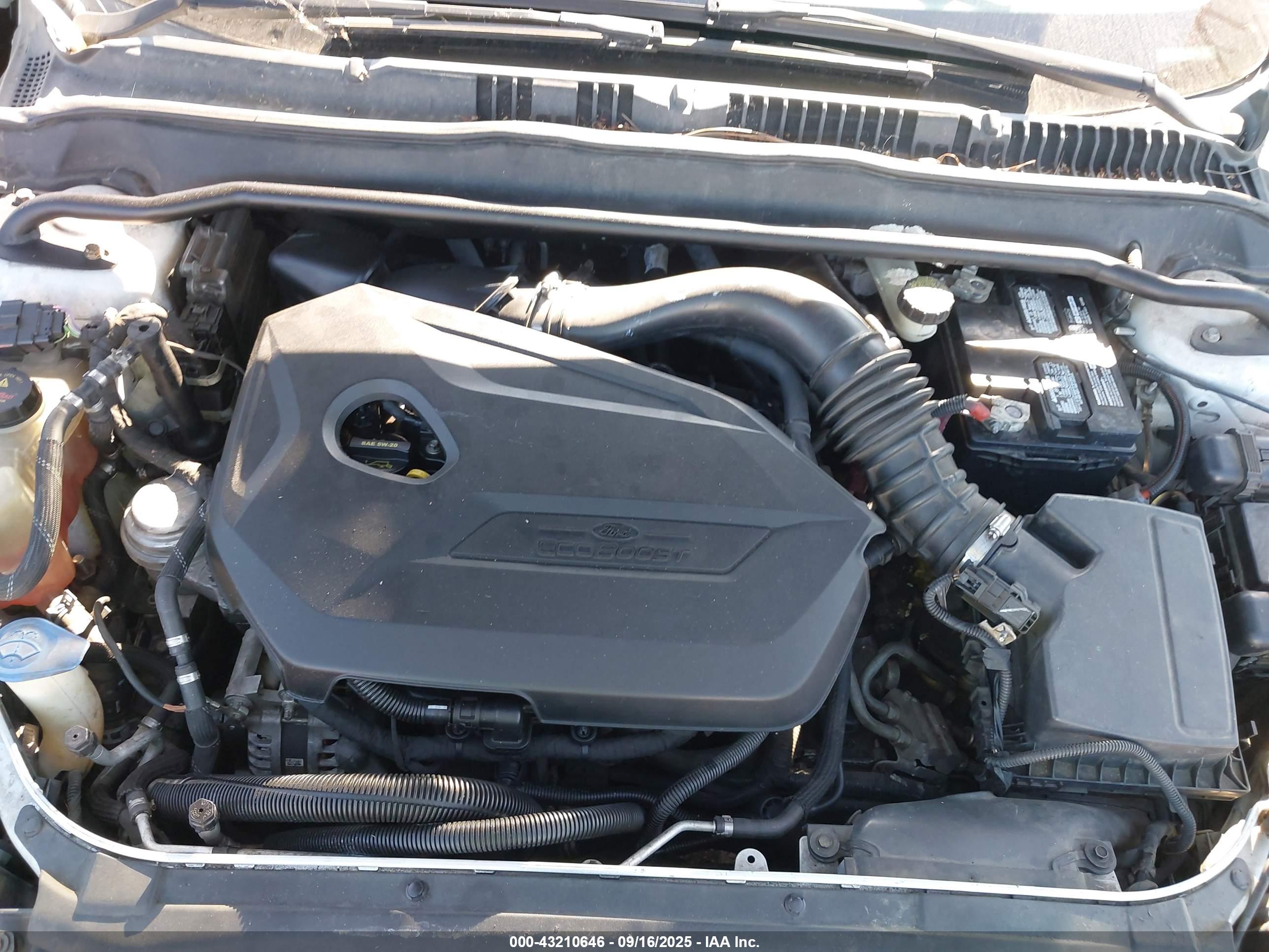 FORD FUSION image 10