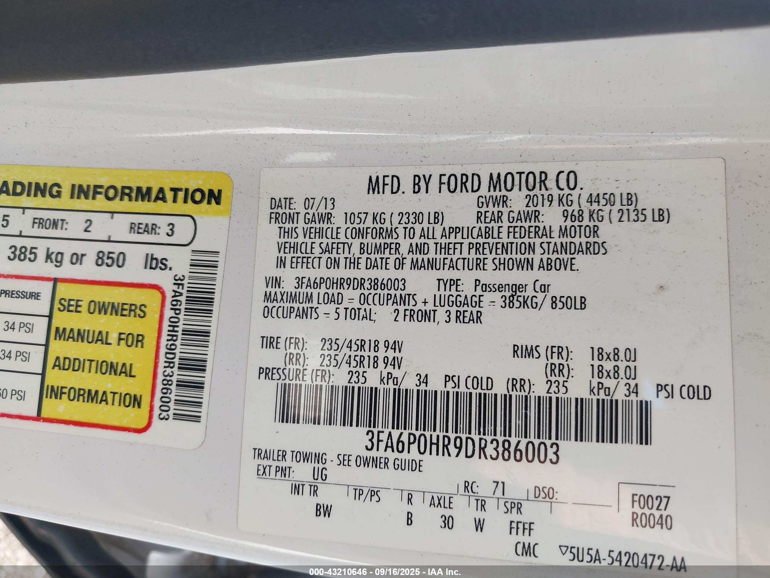FORD FUSION image 9
