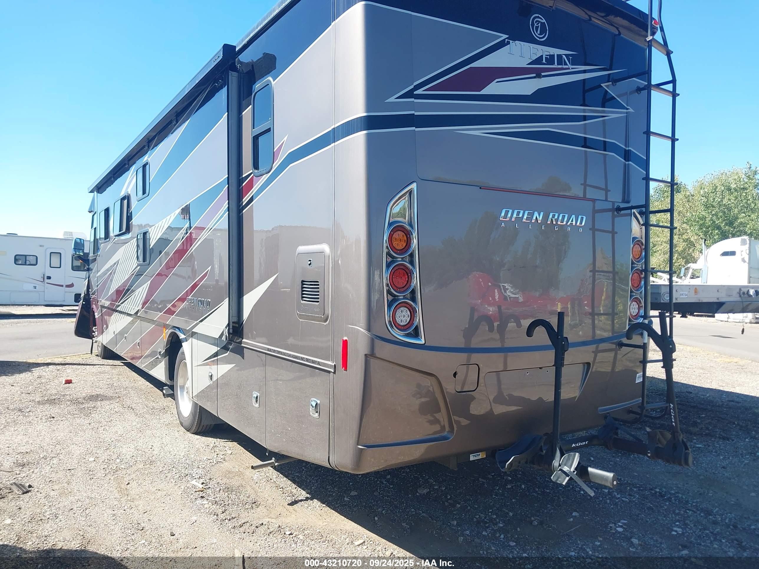 FORD F53 image 3