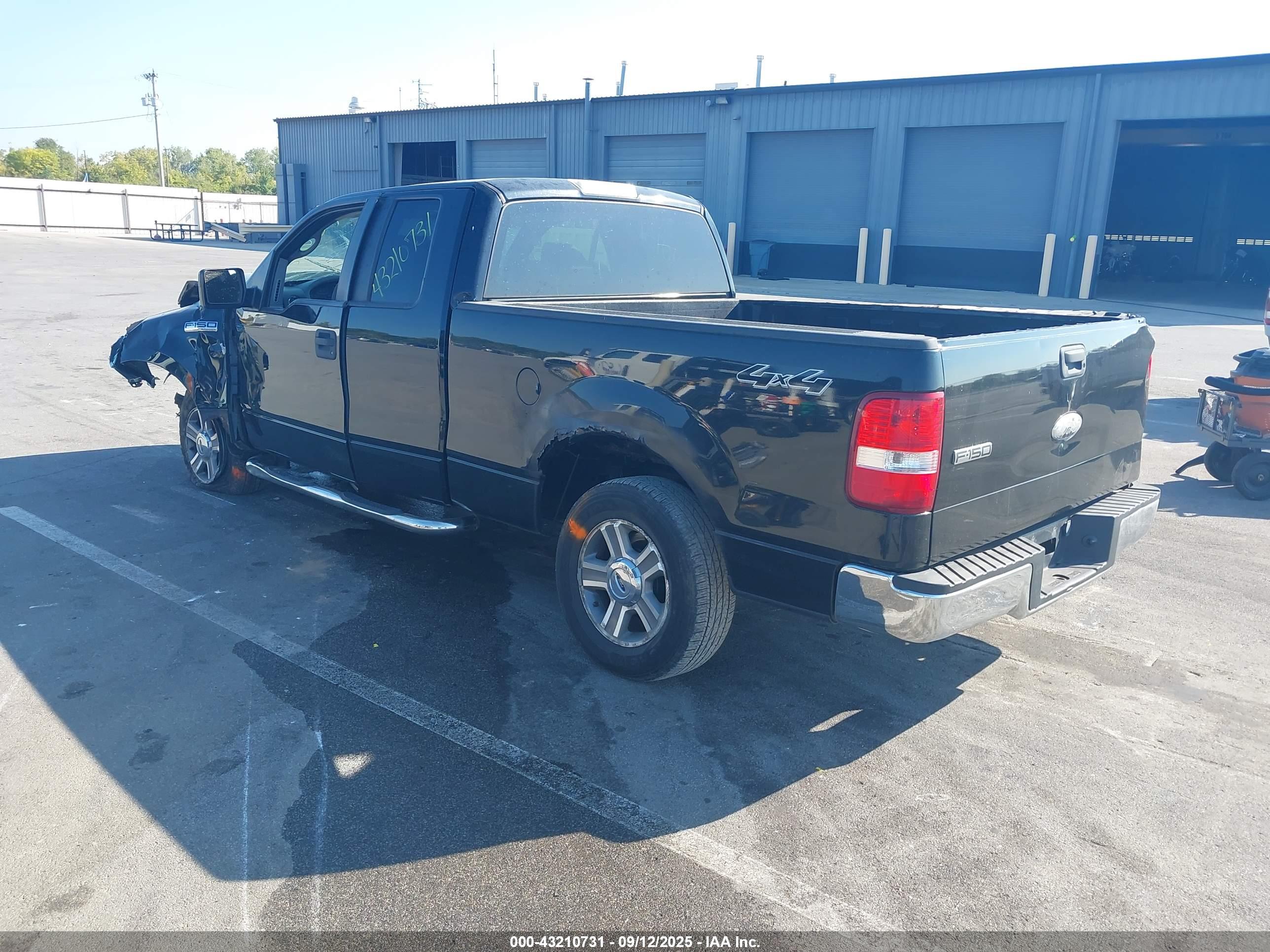 FORD F-150 image 3