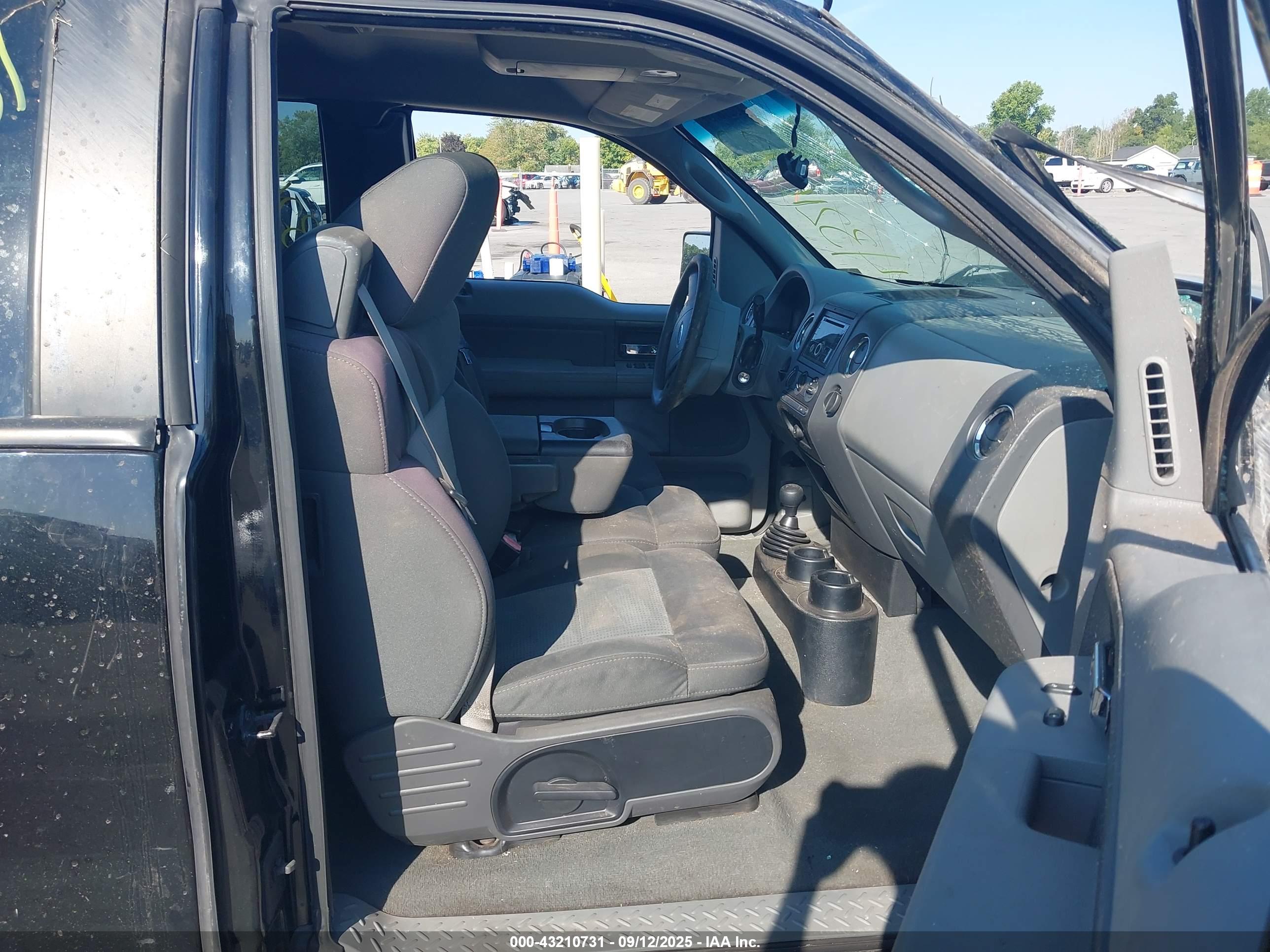 FORD F-150 image 5
