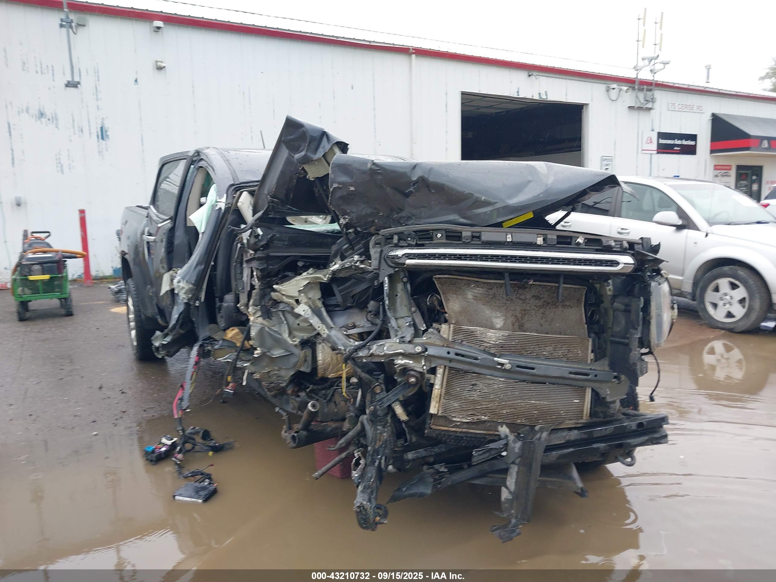GMC CANYON image 6