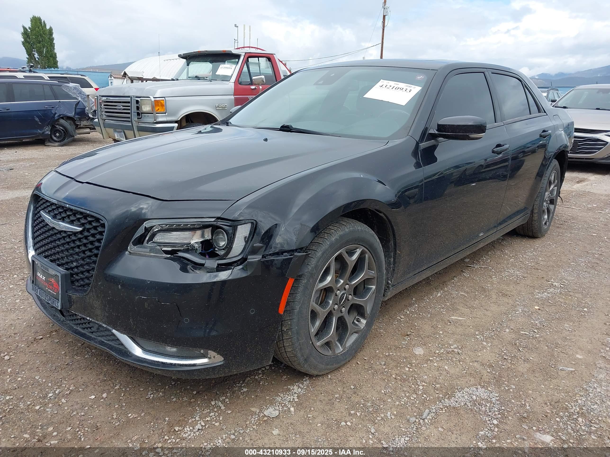 CHRYSLER 300 image 2