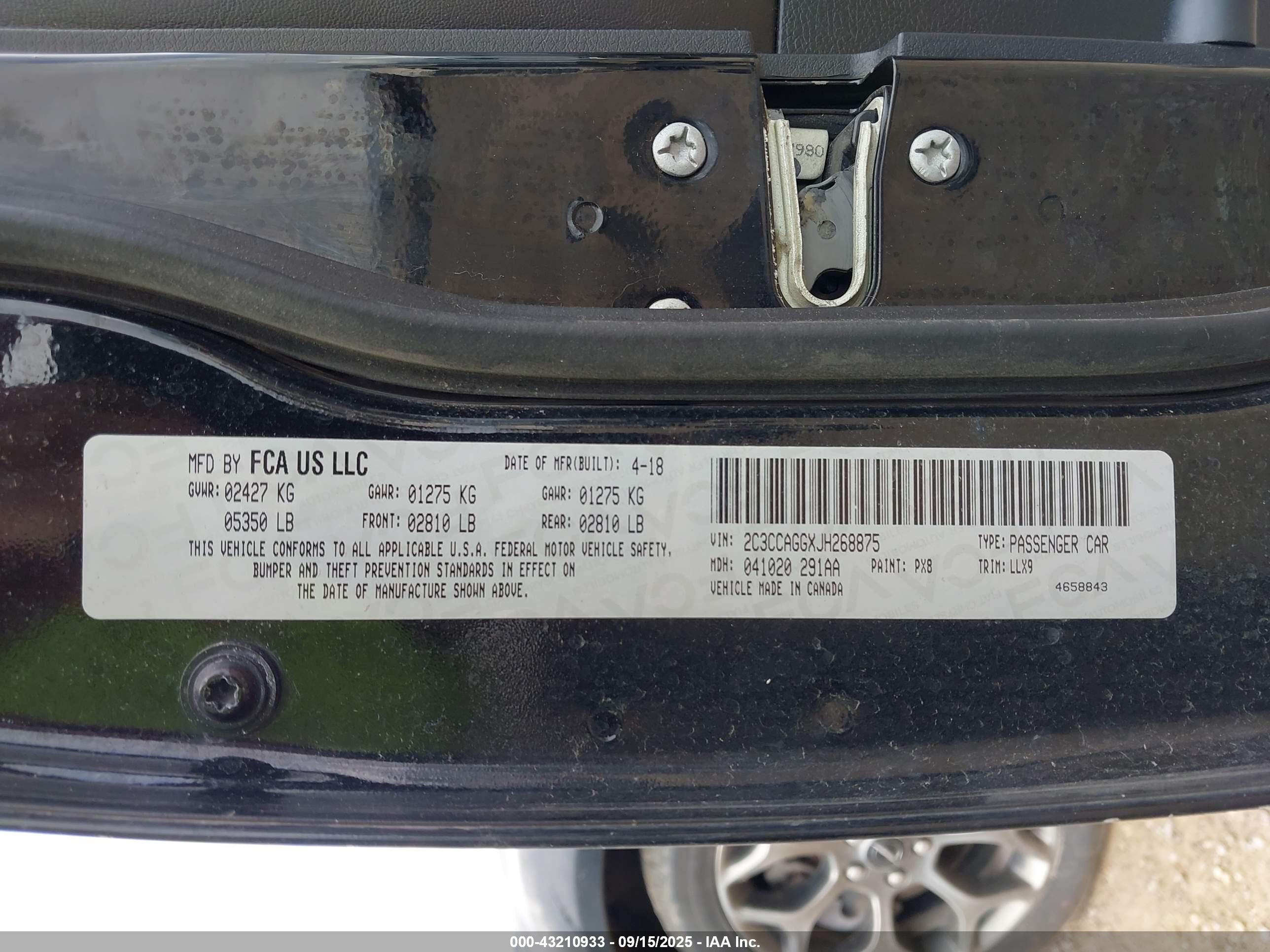 CHRYSLER 300 image 9